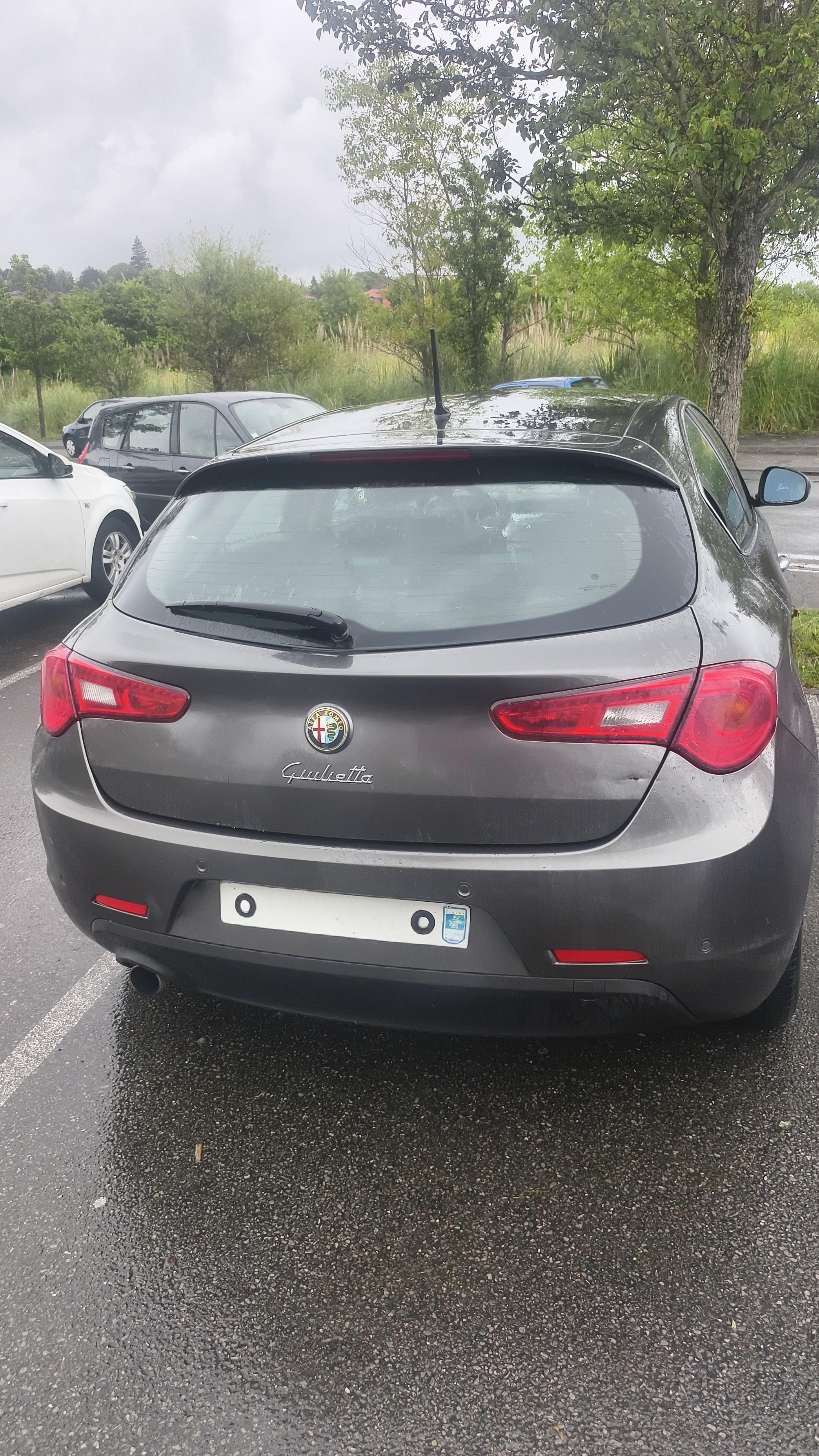 troc de troc Échange alfa romeo giulietta image 2