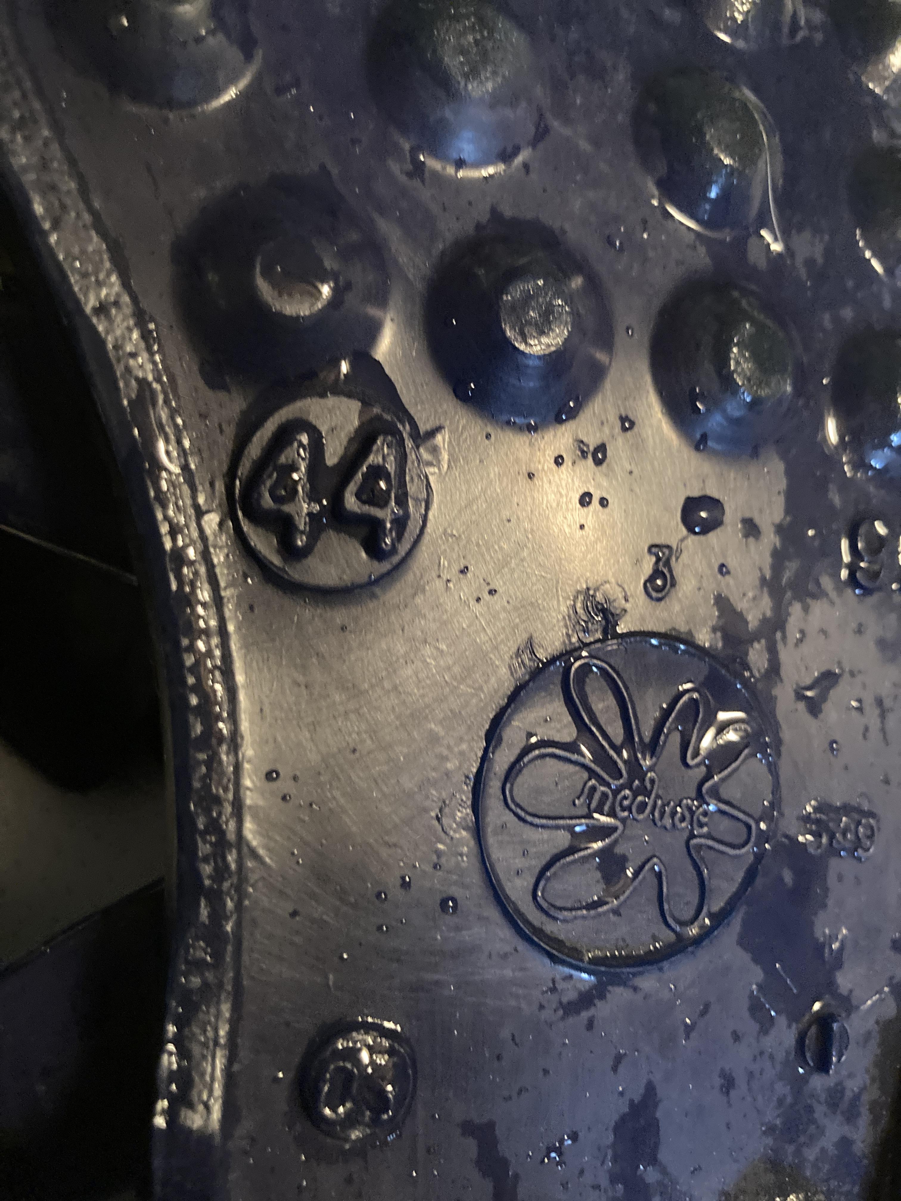 troc de troc sandales en plastique taille 44 image 2