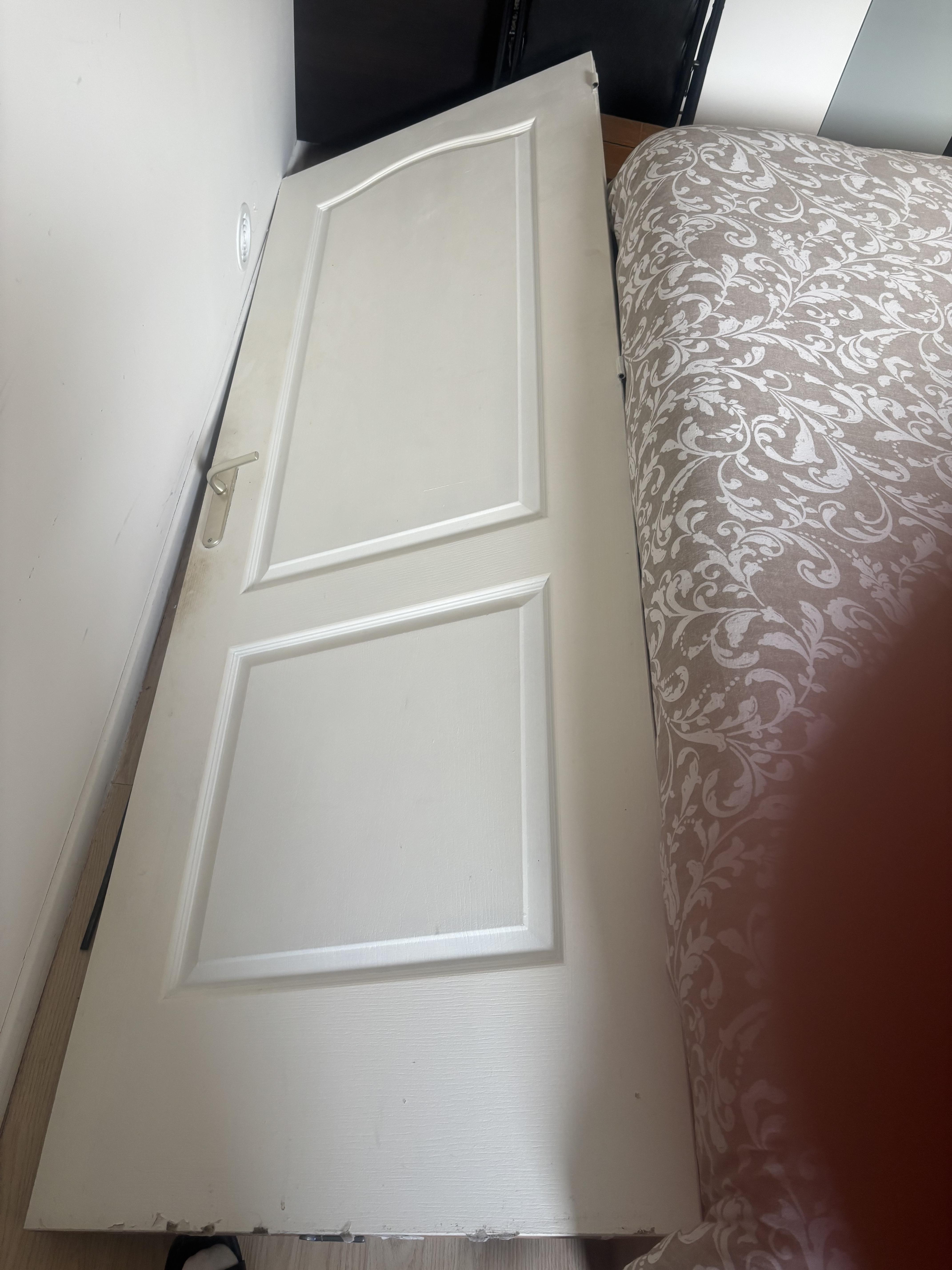 troc de troc porte côté gris, côté blanc avec poignée image 0