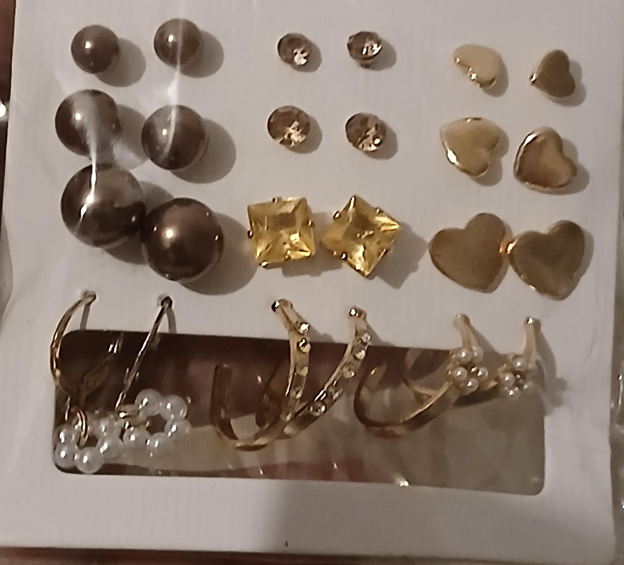 troc de troc lots de boucles d oreilles image 0