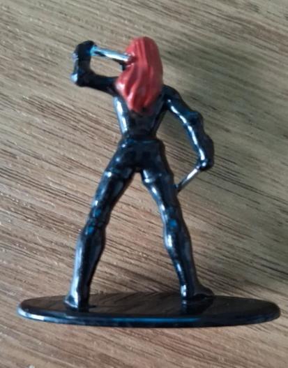 troc de troc *reserve* petite figurine métal marvel black widow image 1