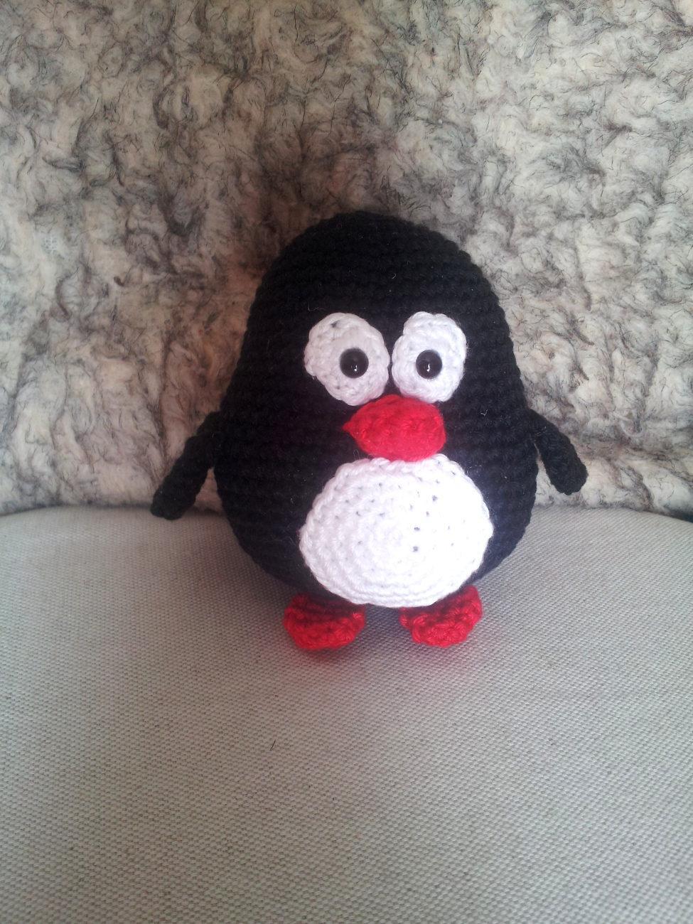 troc de troc petit pingouin amigurumi rÉservÉ erik hausse image 1