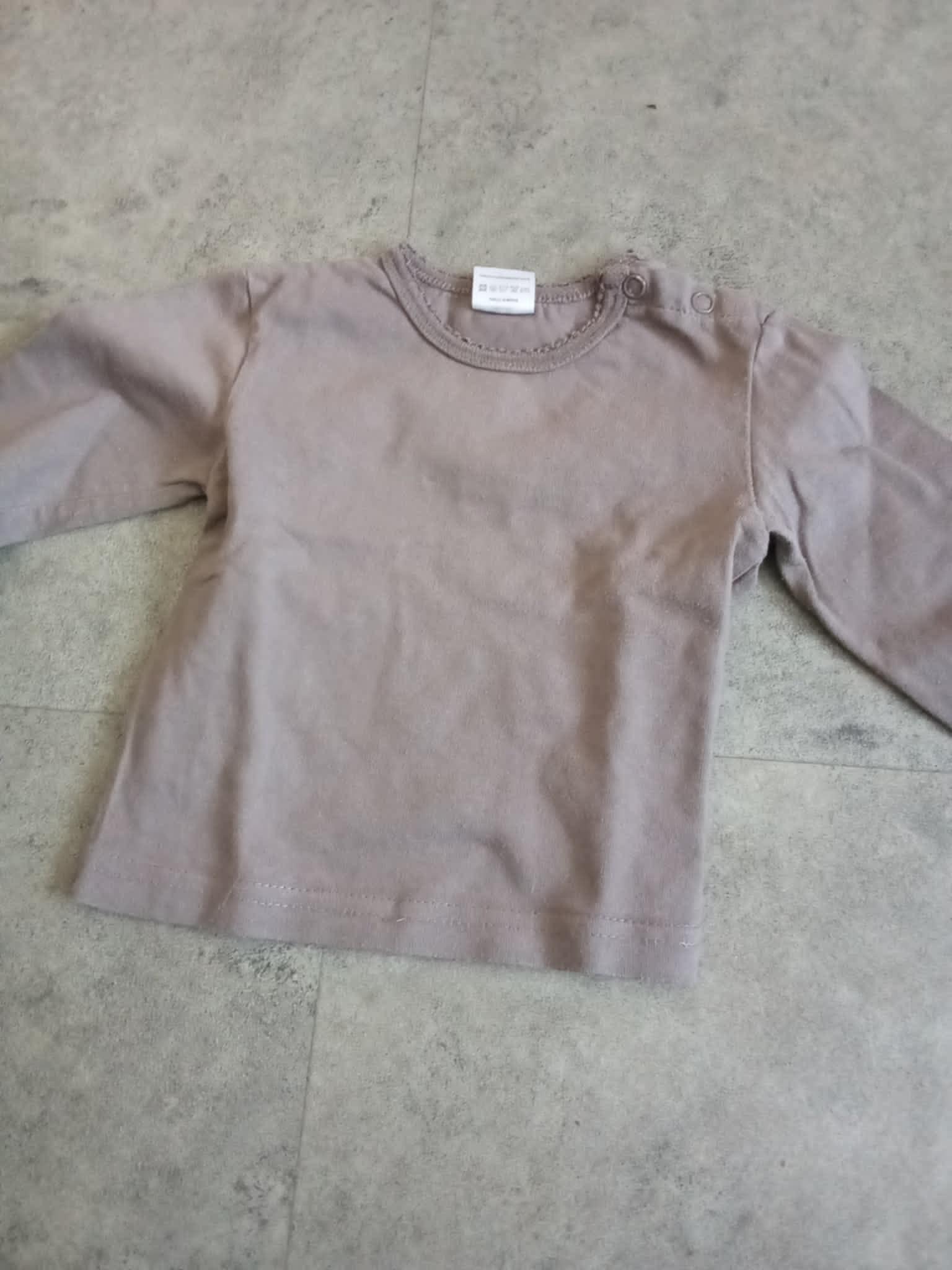 troc de troc haut gris 6 mois neuf attaché côté image 0