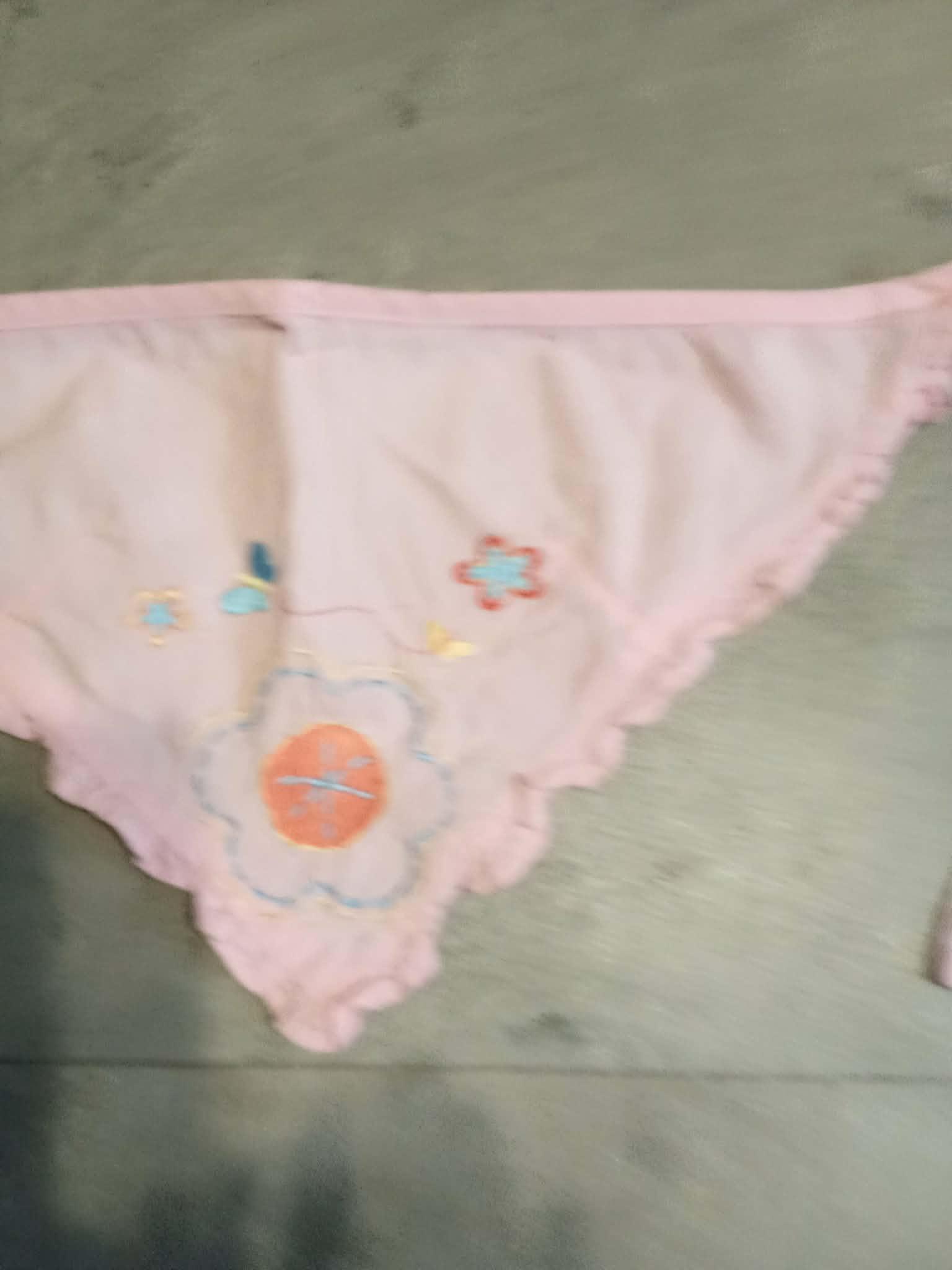 troc de troc fichu rose  petite fille   2 noisettes image 2