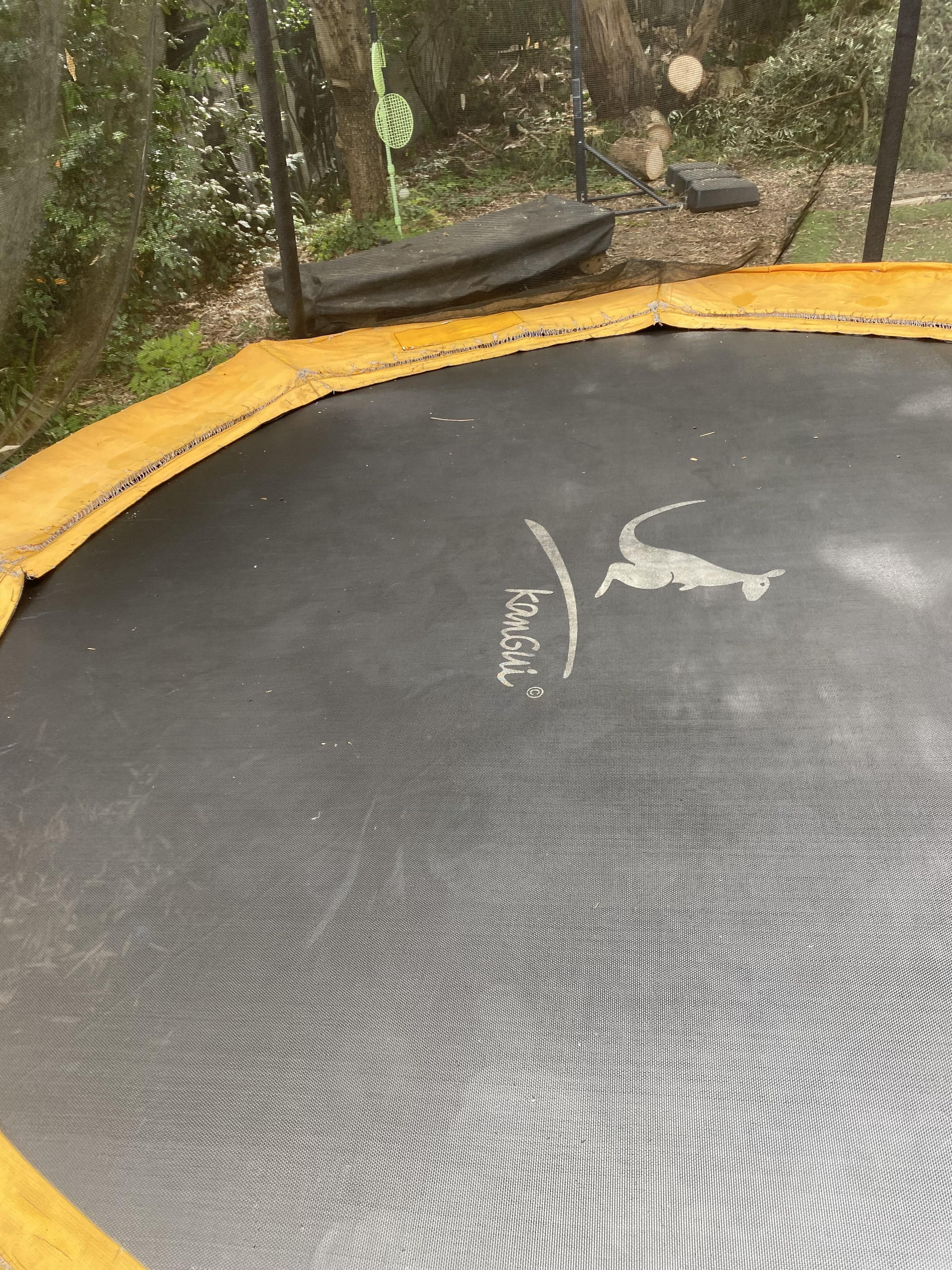 troc de troc trampoline image 1