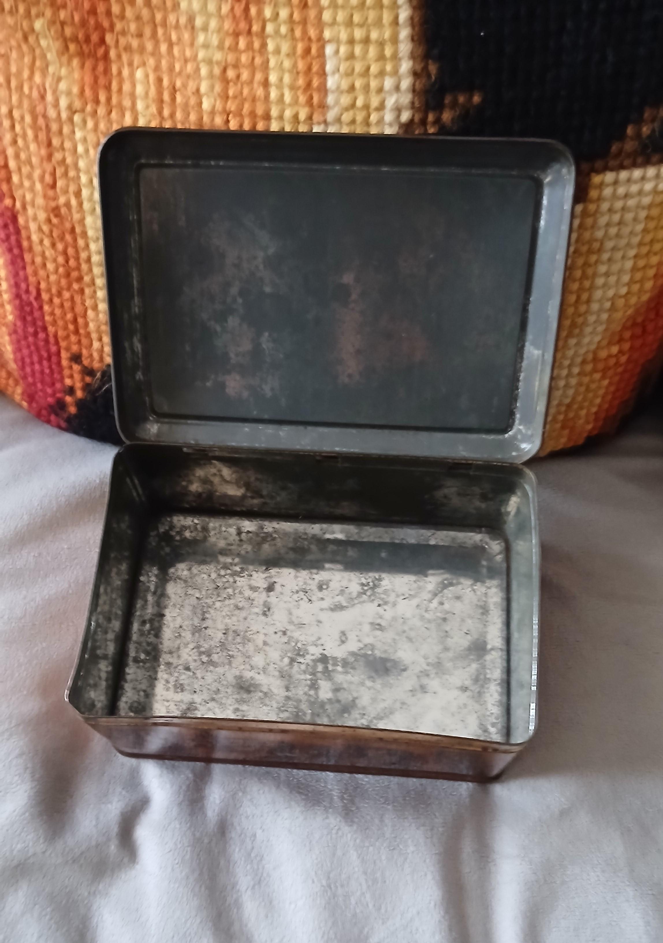 troc de troc boîte en fer image 2