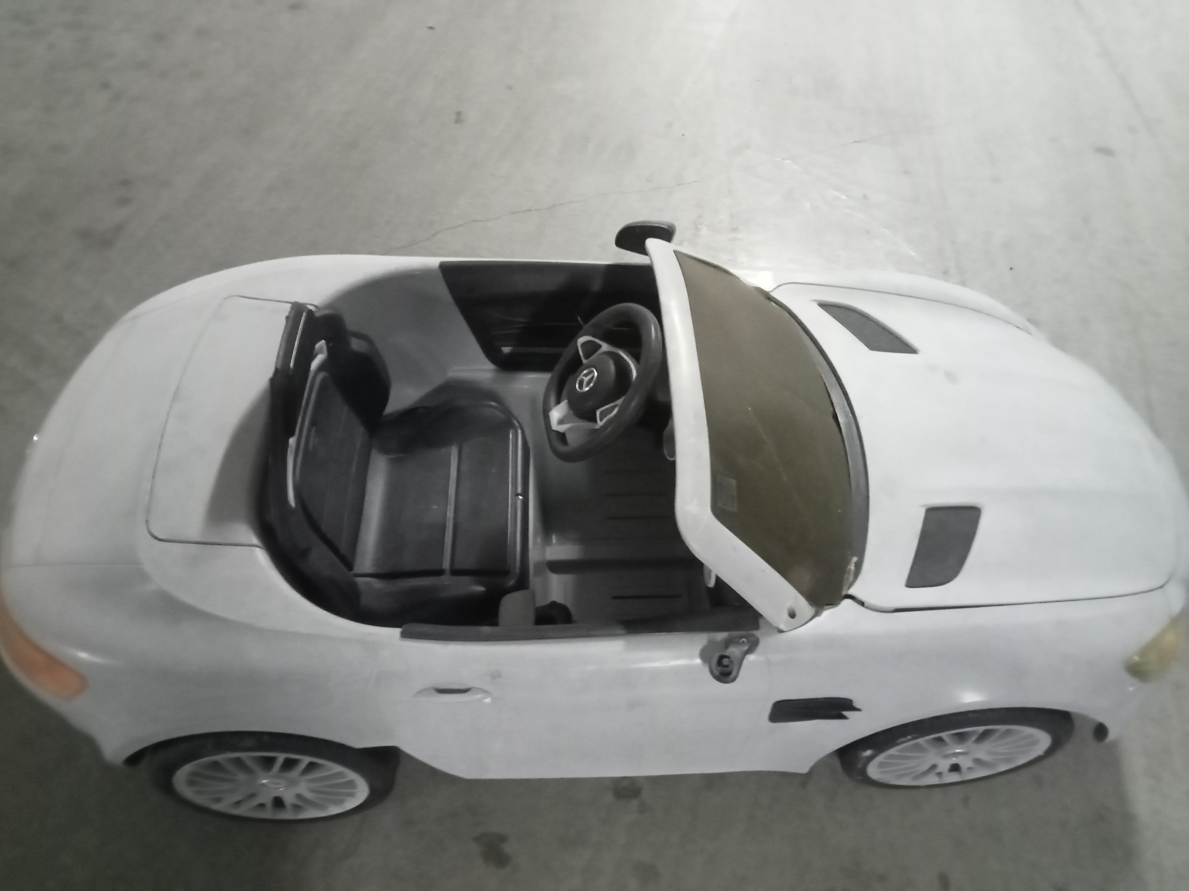 troc de troc voiture Électrique mercedes amg image 1