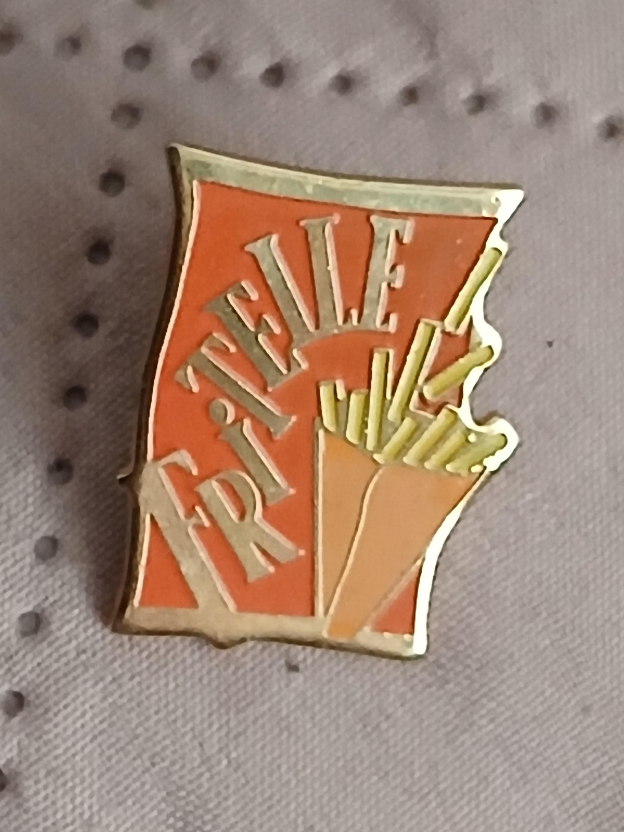 troc de troc un pins image 1