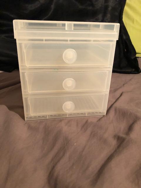 troc de troc pour sissi : petite boîte rangement plastique 3 tiroirs image 0