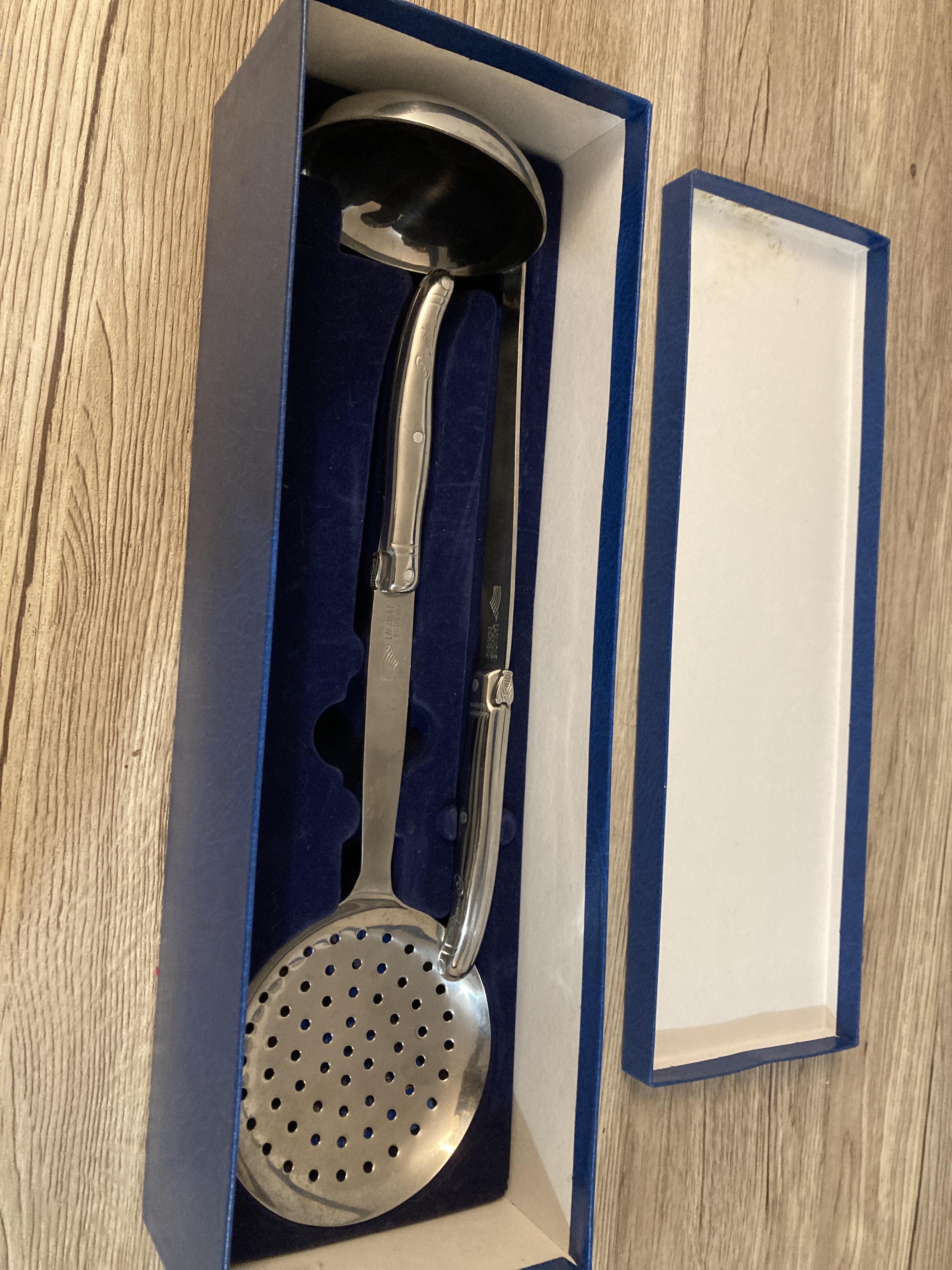 troc de troc ensemble louche écumoire laguiole de table image 1
