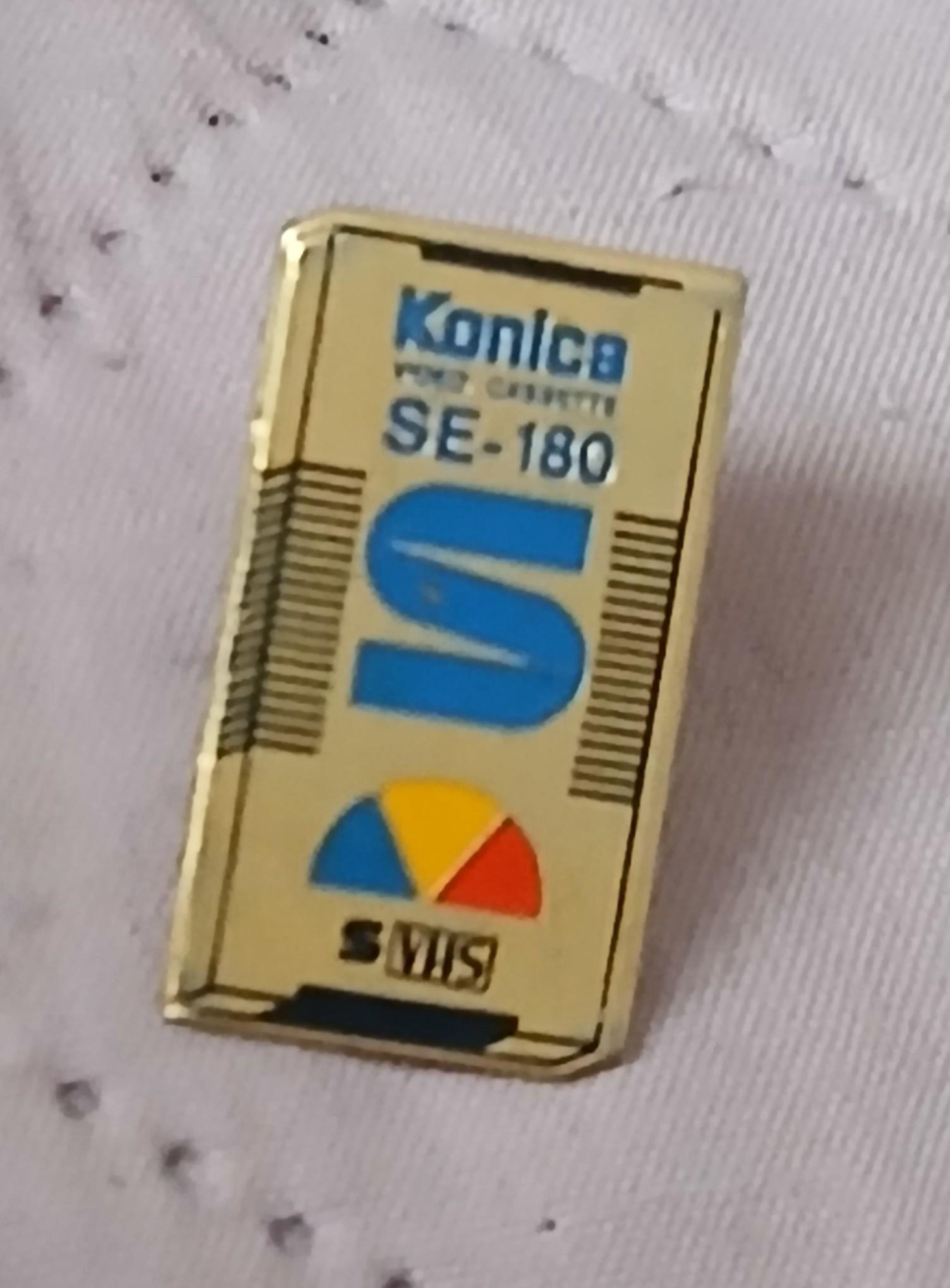 troc de troc un pins image 1