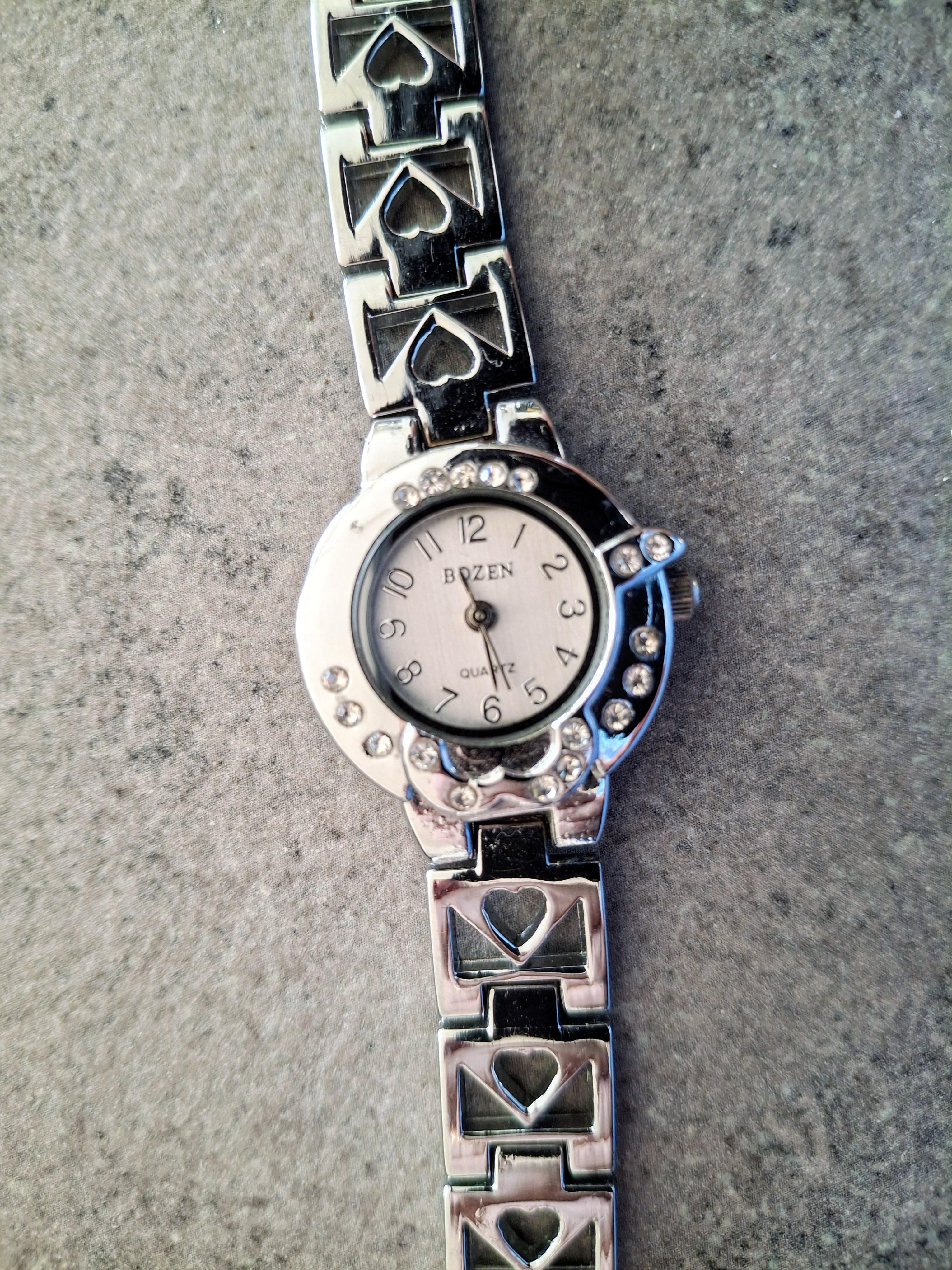 troc de troc montre femme pile image 0