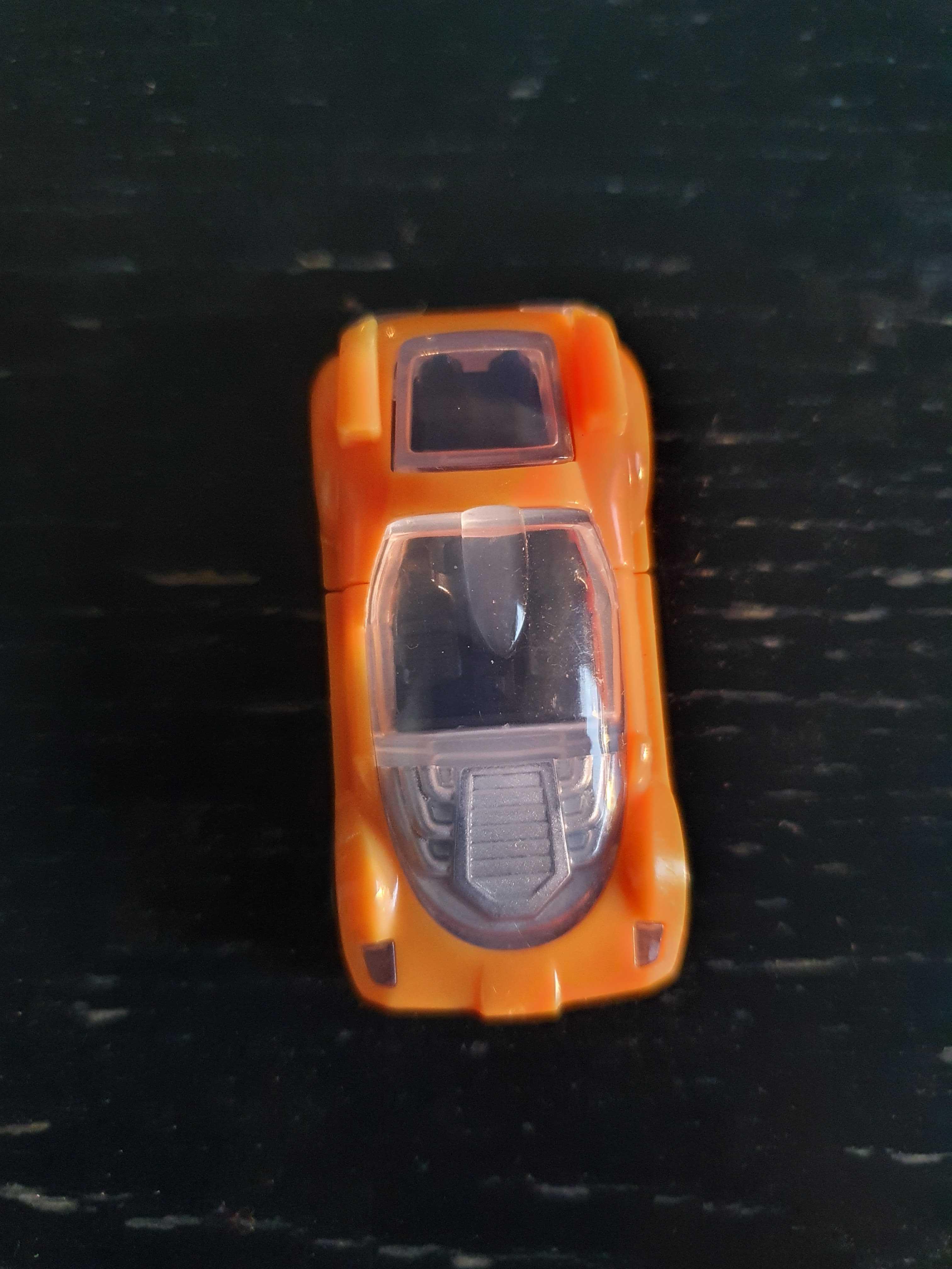 troc de troc petite voiture en plastique image 0