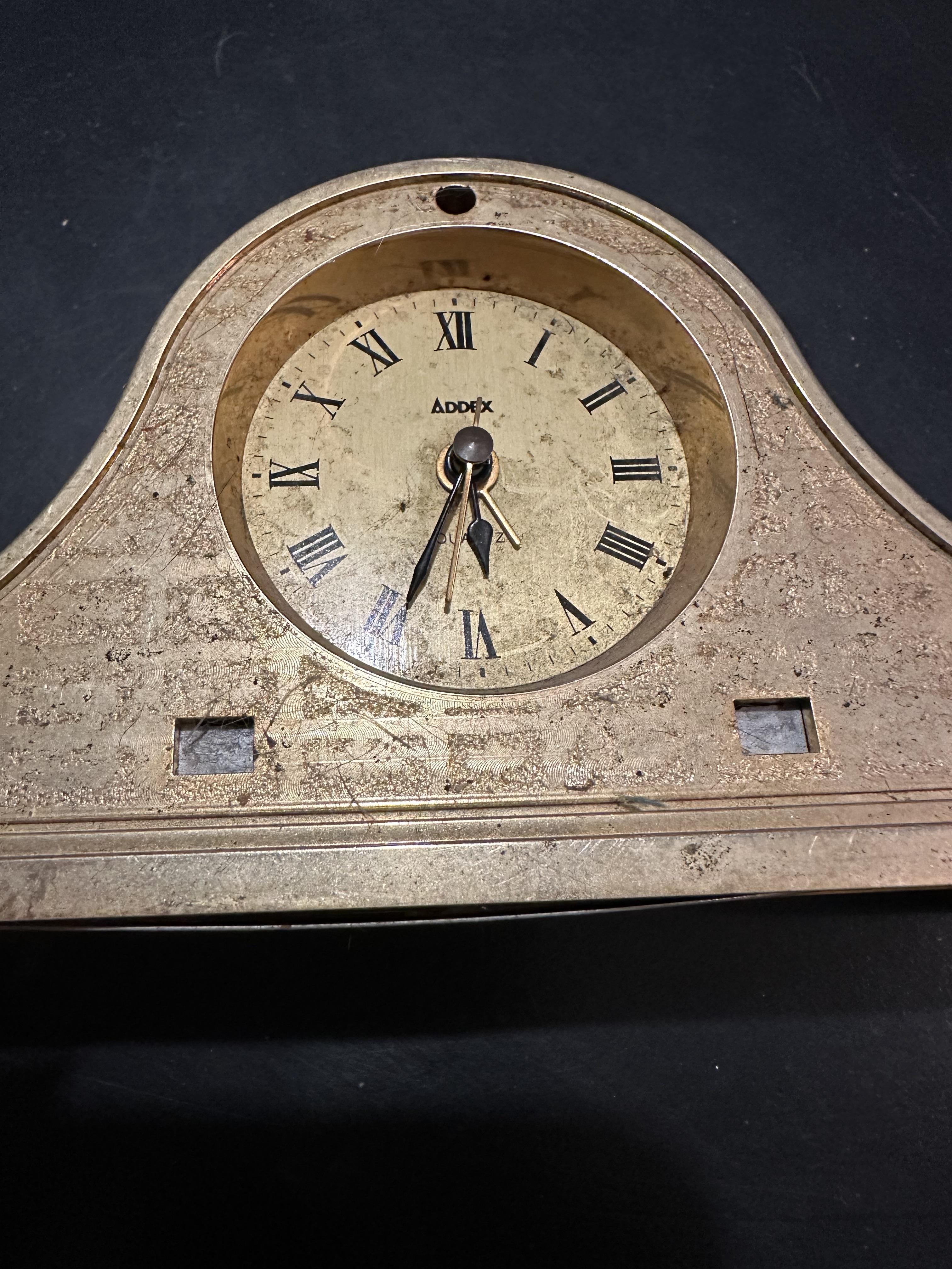 troc de troc lot horloges et couteau image 1