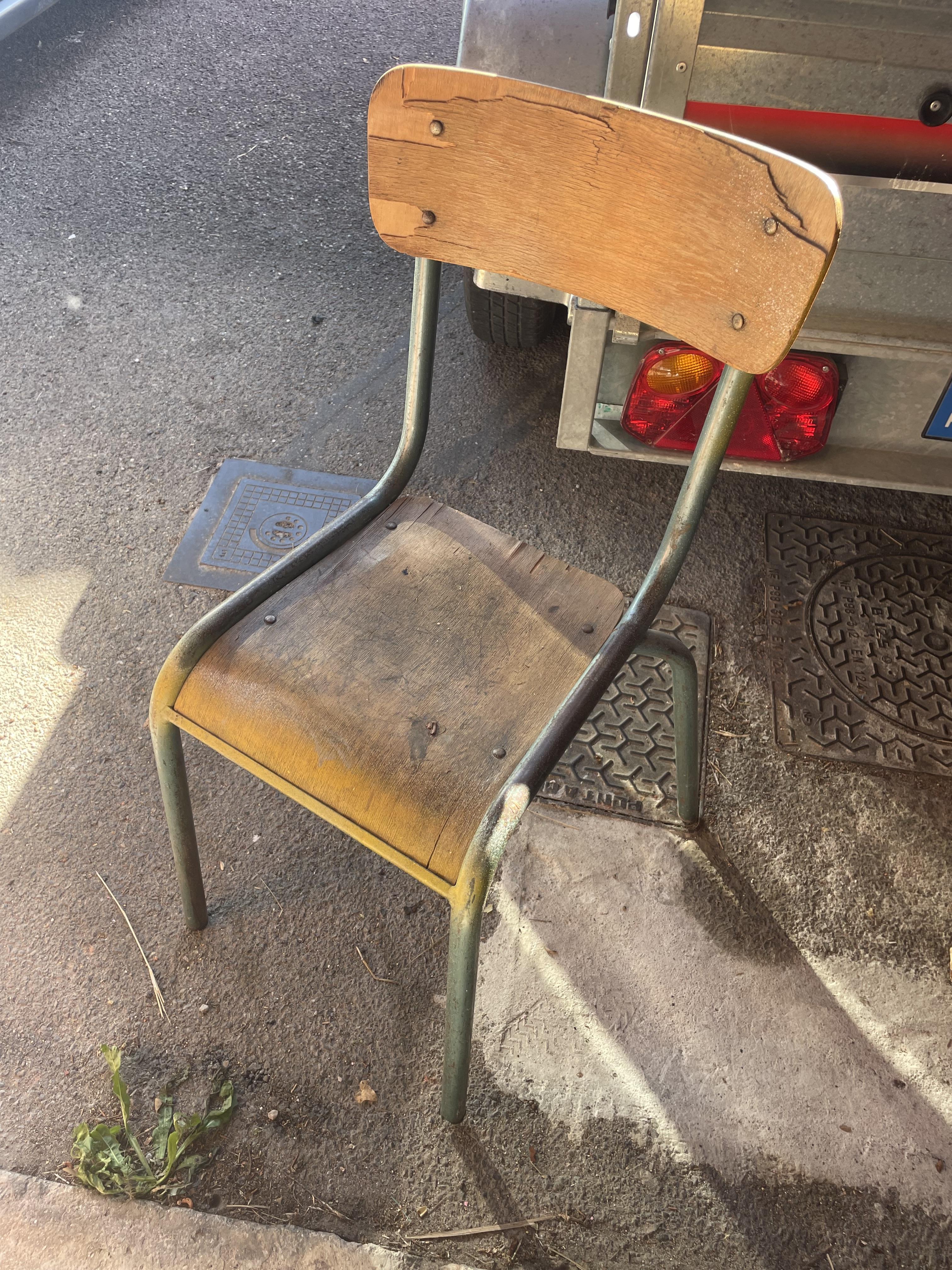troc de troc 3 chaises écoles image 2
