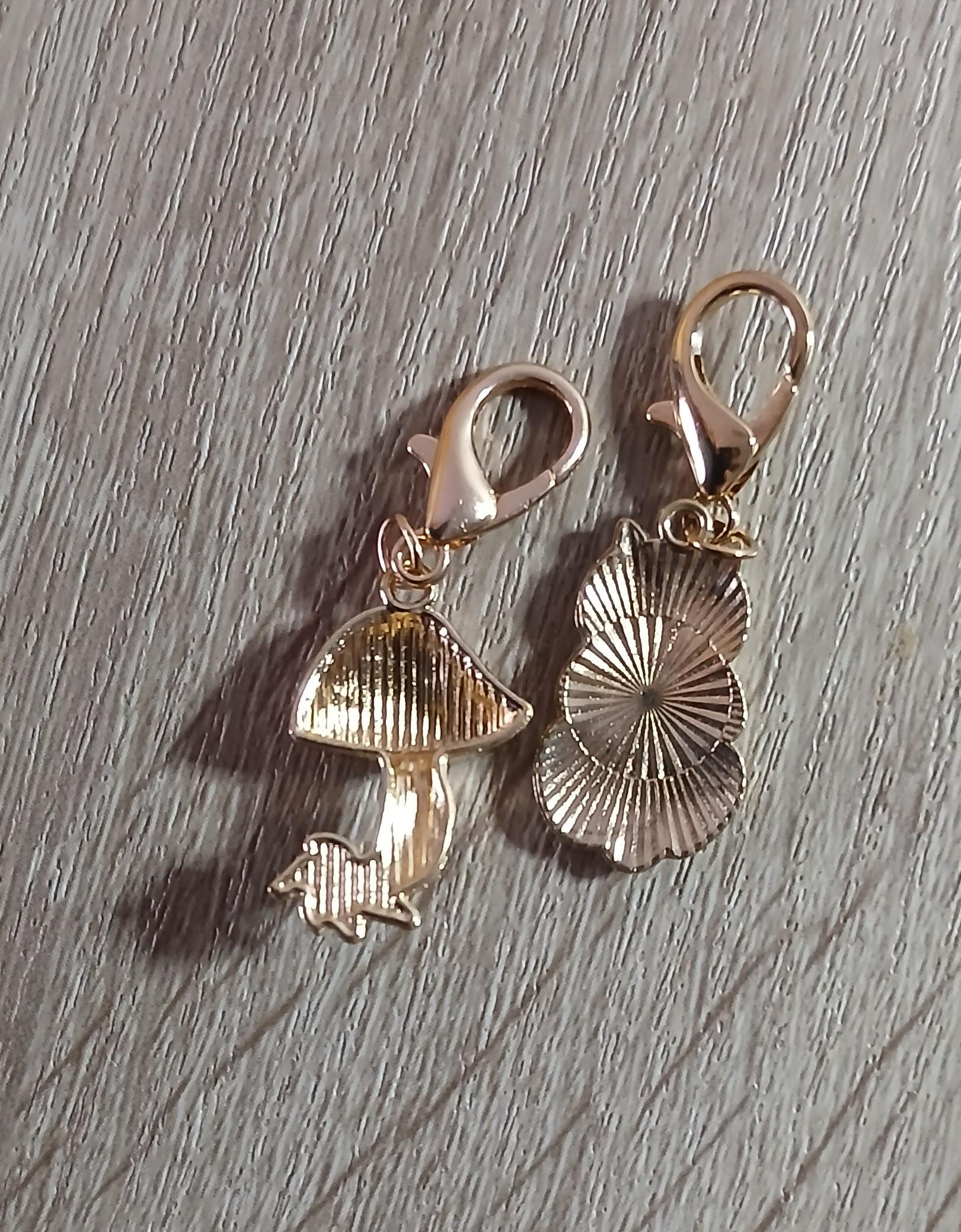 troc de troc reserver divers troc. petit porte clé image 1
