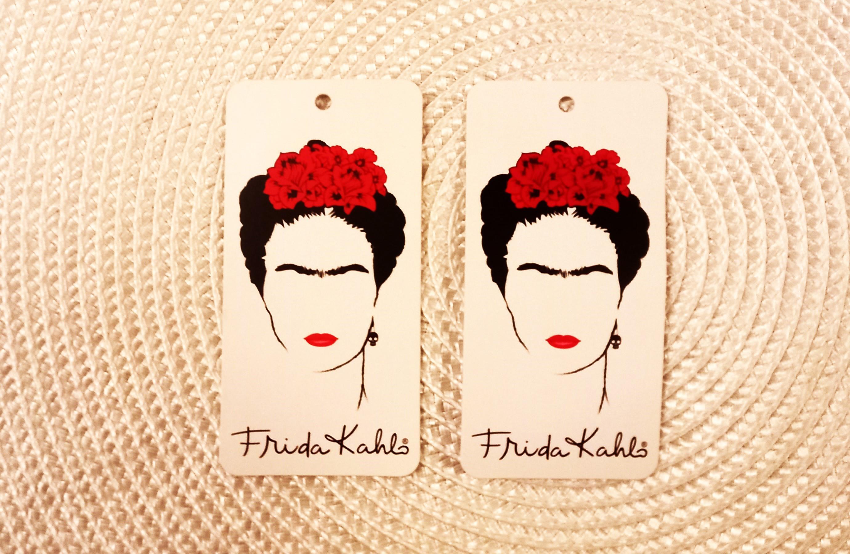 troc de troc 2 étiquettes "frida kahlo". image 0