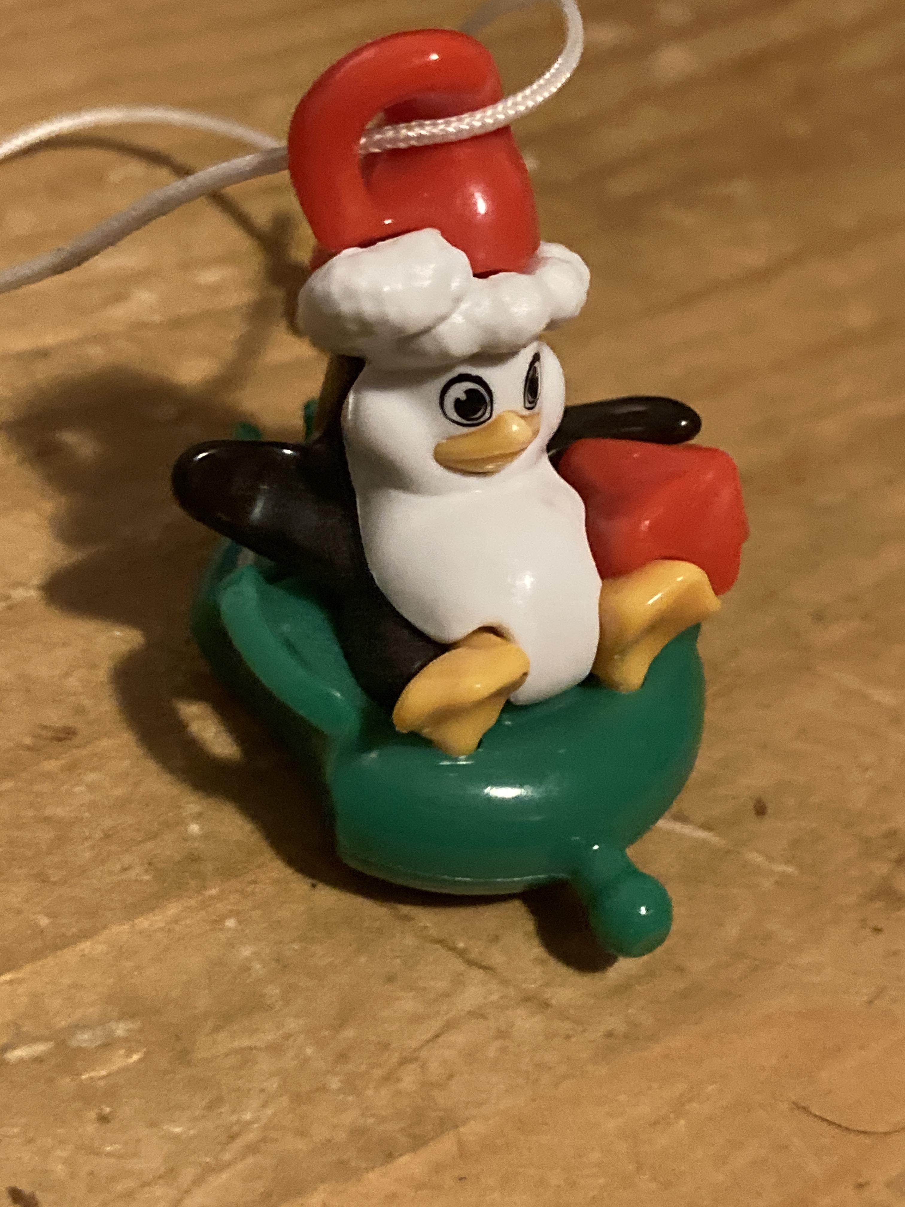 troc de troc réservé jouet kinder pingouin image 0