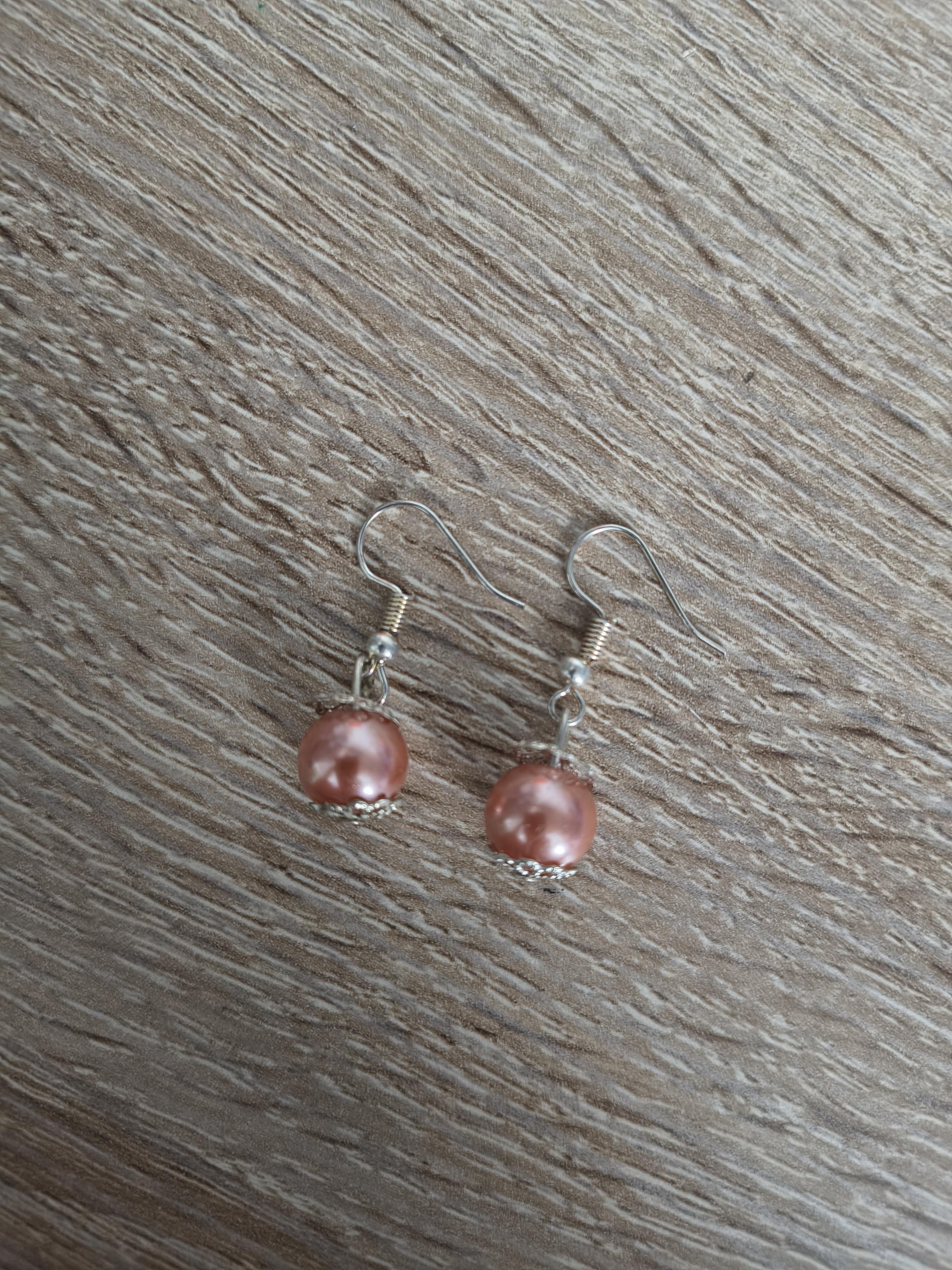 troc de troc reservé boucles d'oreilles image 0