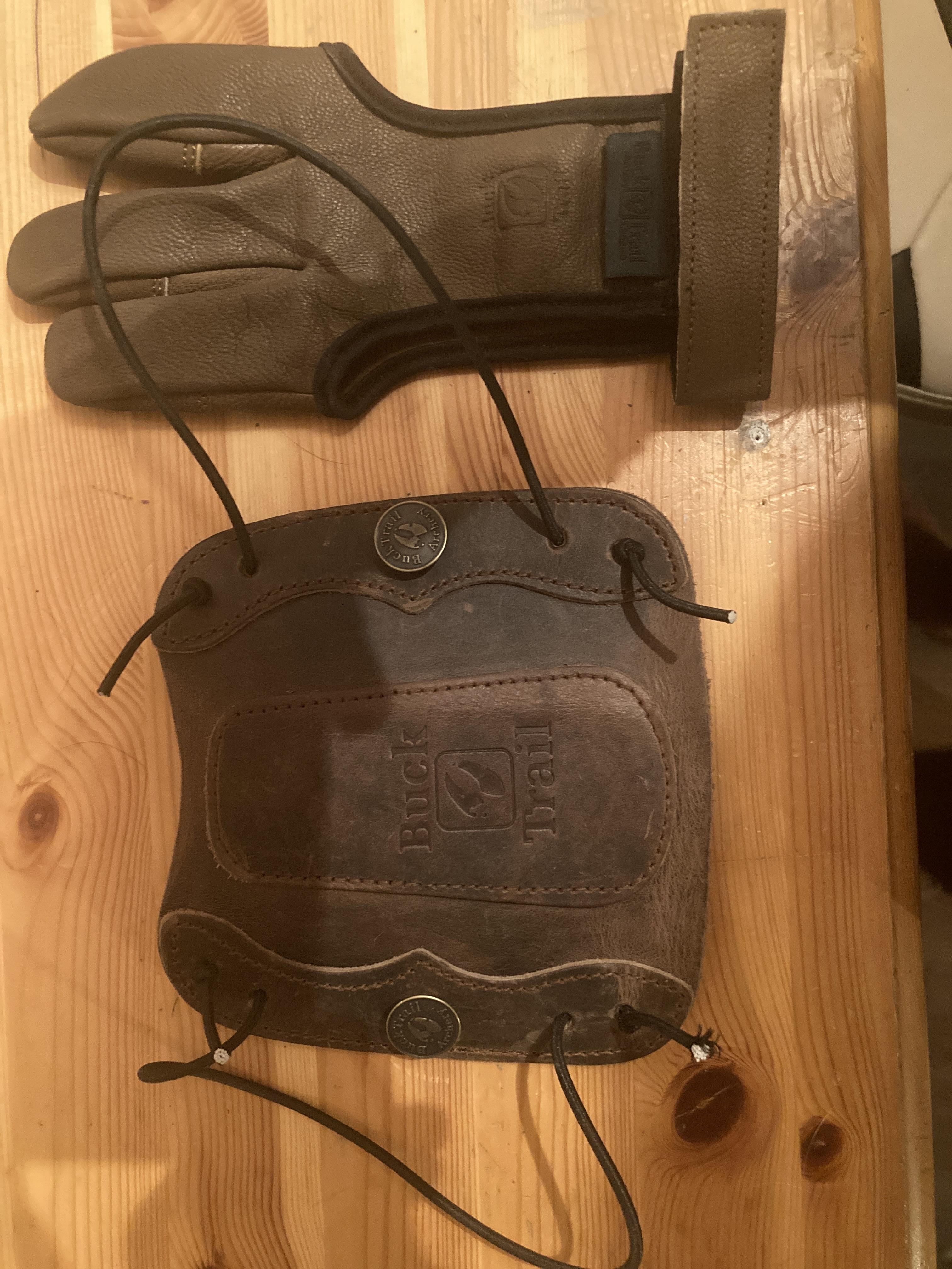 troc de troc gant de tir et protège bras tir à l’arc image 0