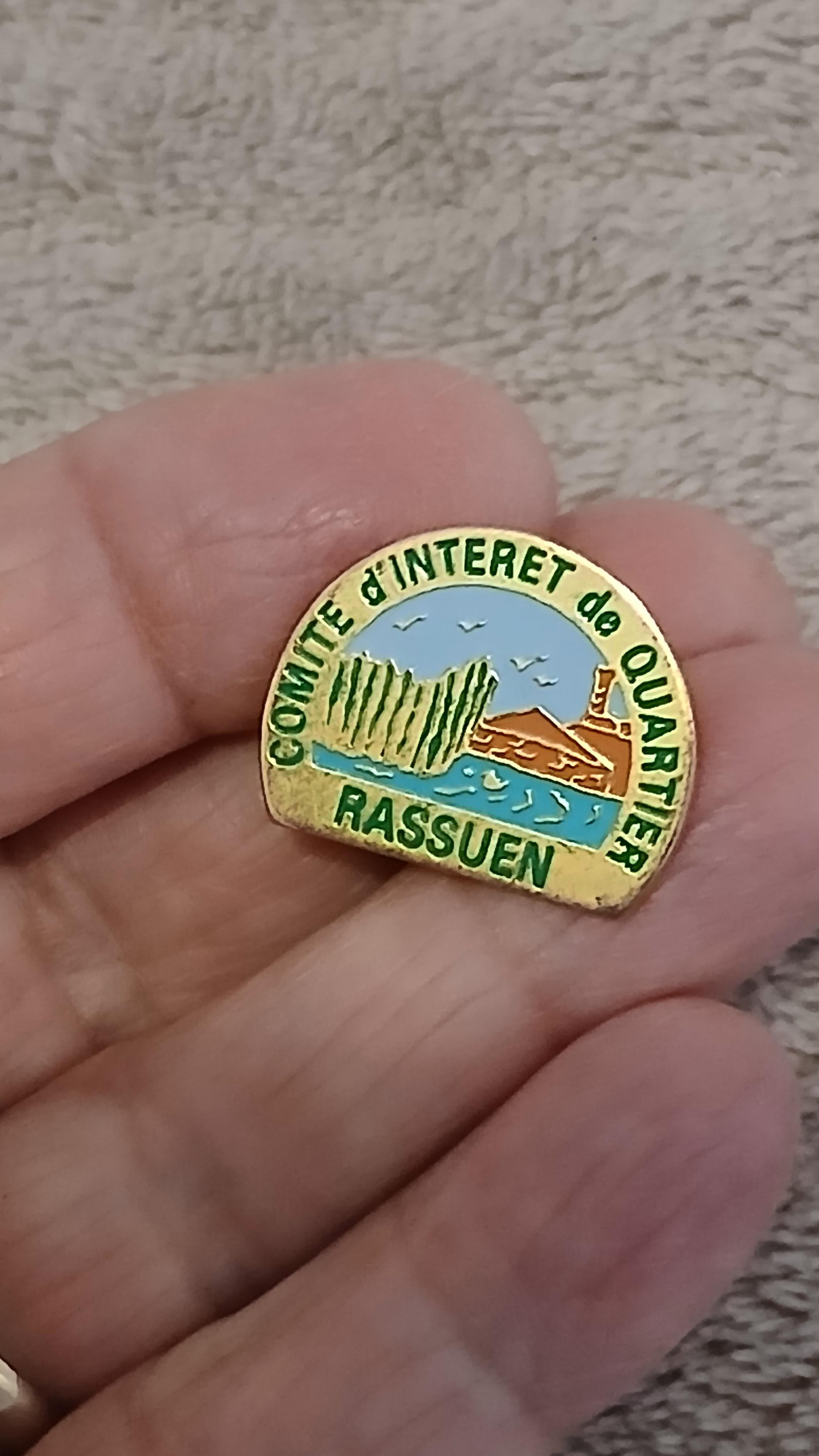 troc de troc un pins image 0