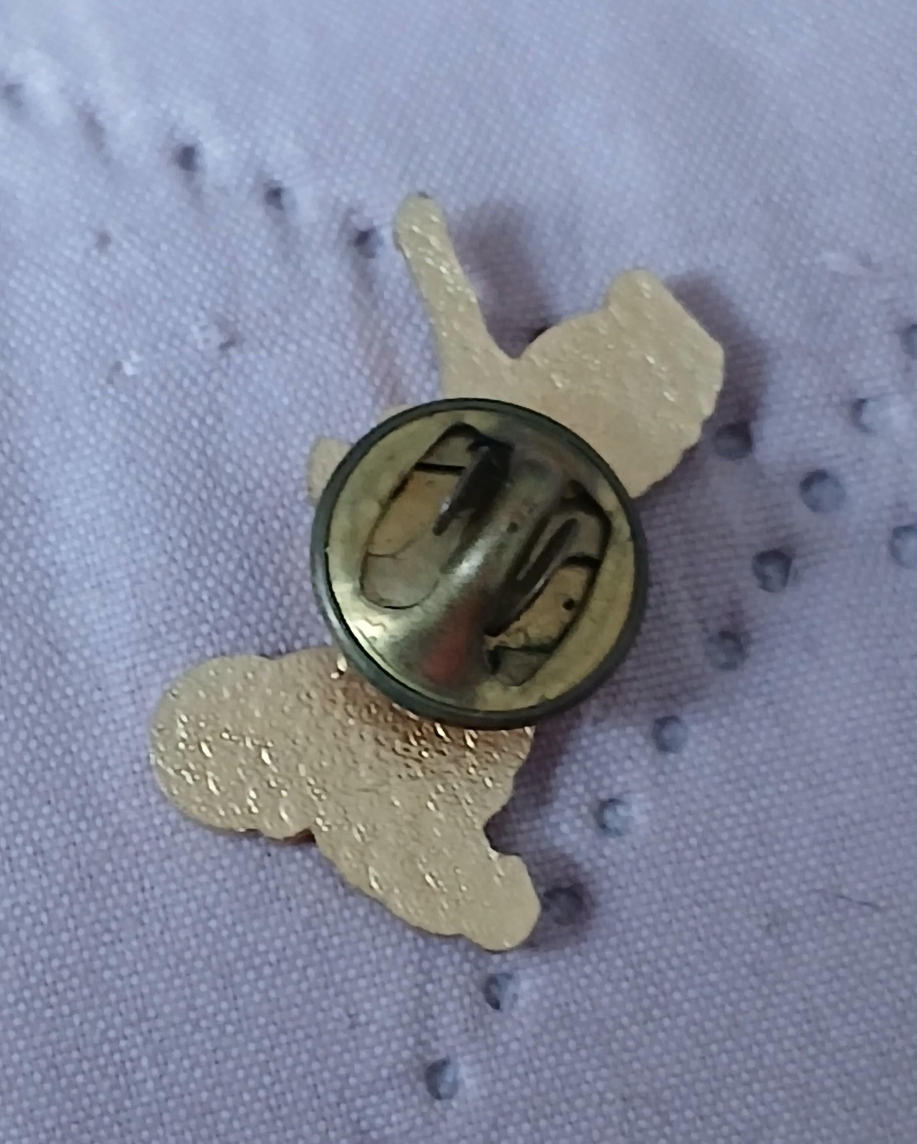 troc de troc reserver. un pins image 2