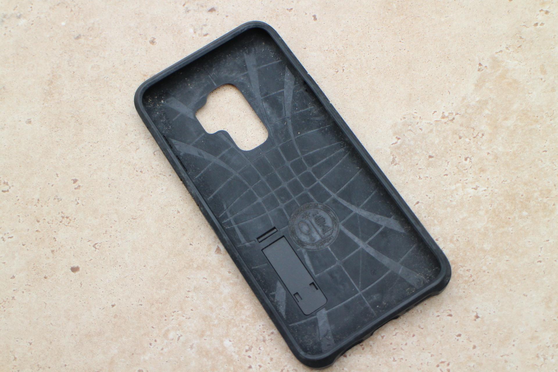 troc de troc oque en aluminium pour samsung galaxy s9 image 1