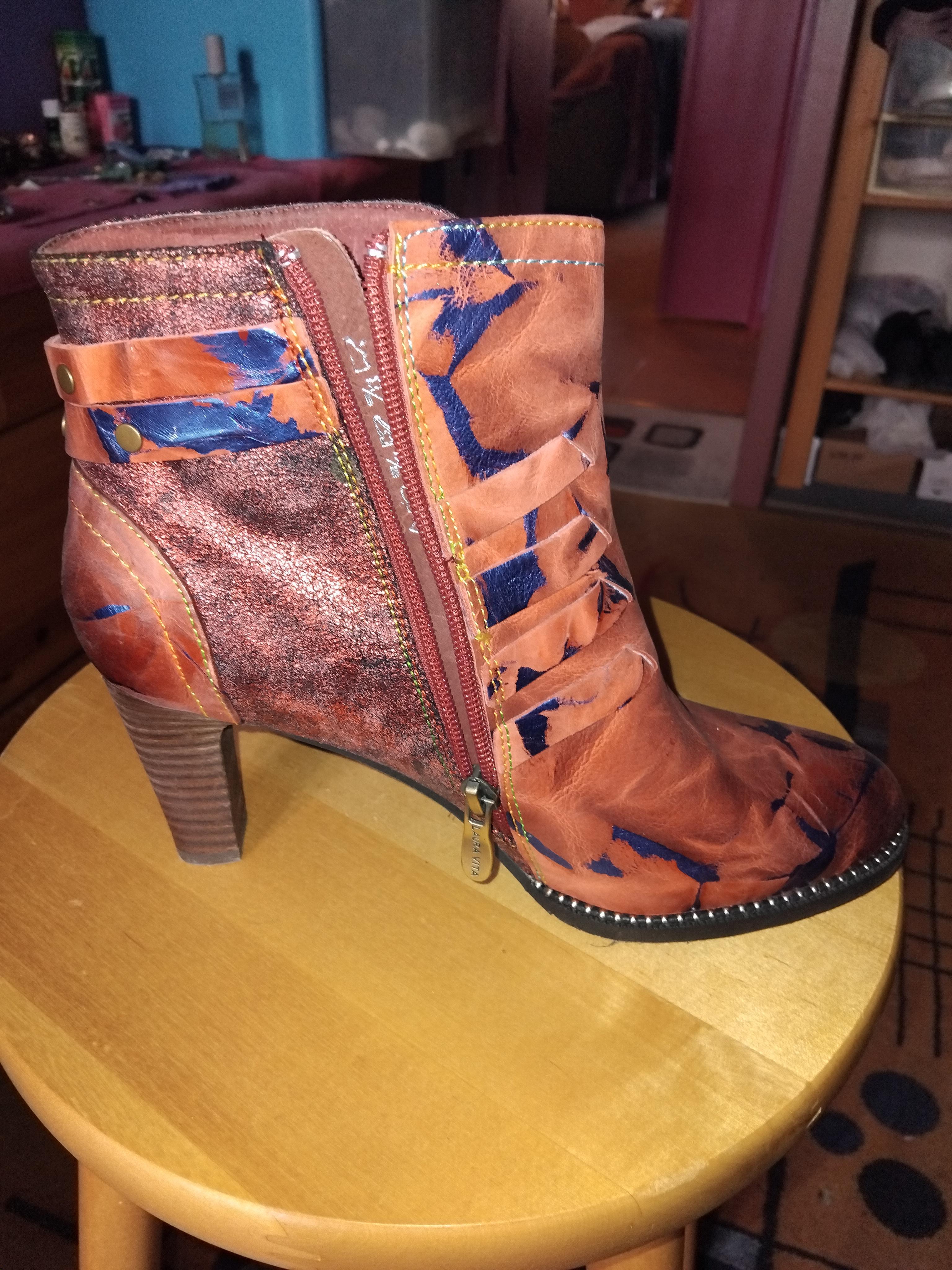 troc de troc bottines cuir neuves 39 createur italien image 1