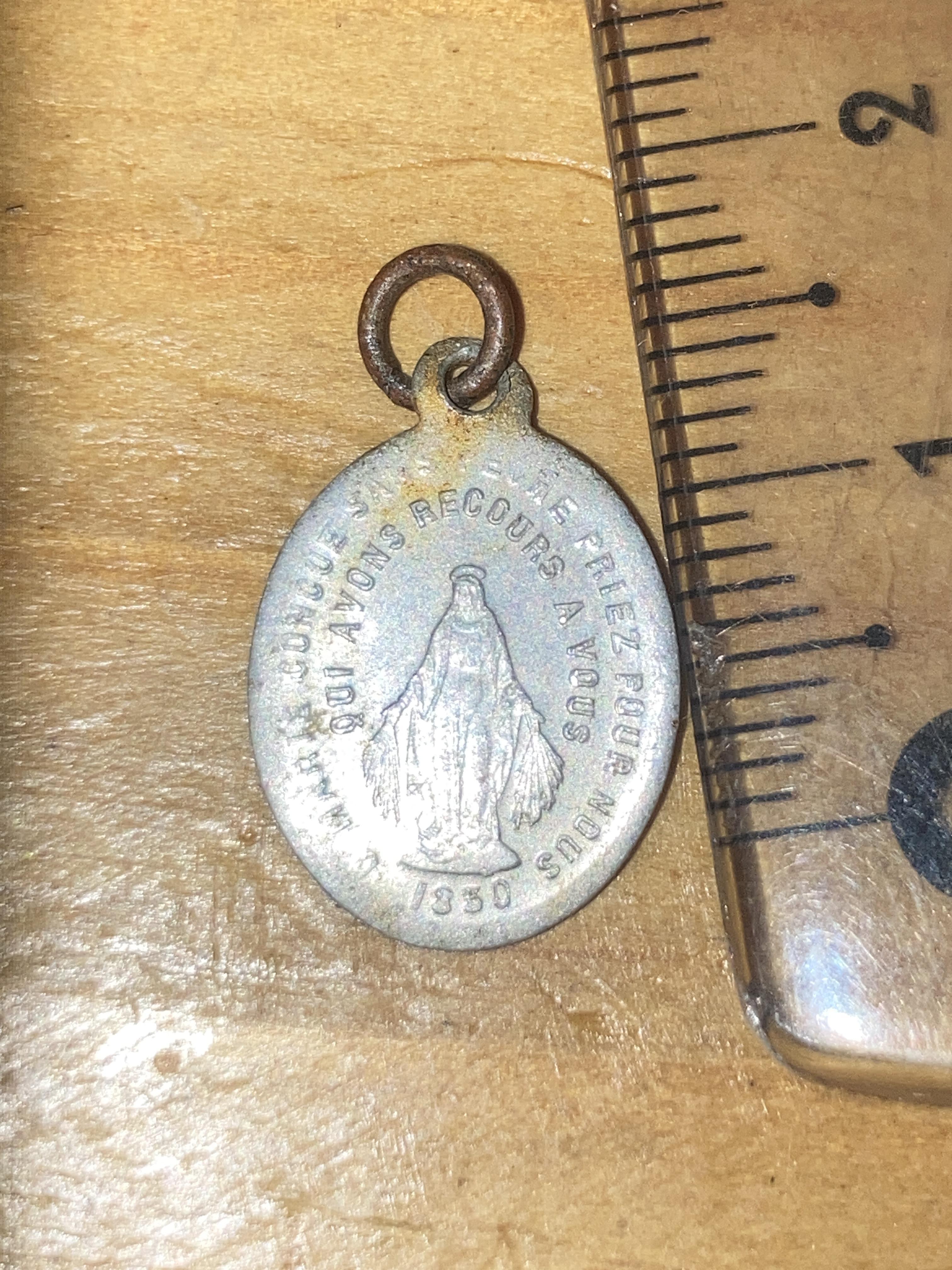 troc de troc petite médaille religieuse image 0