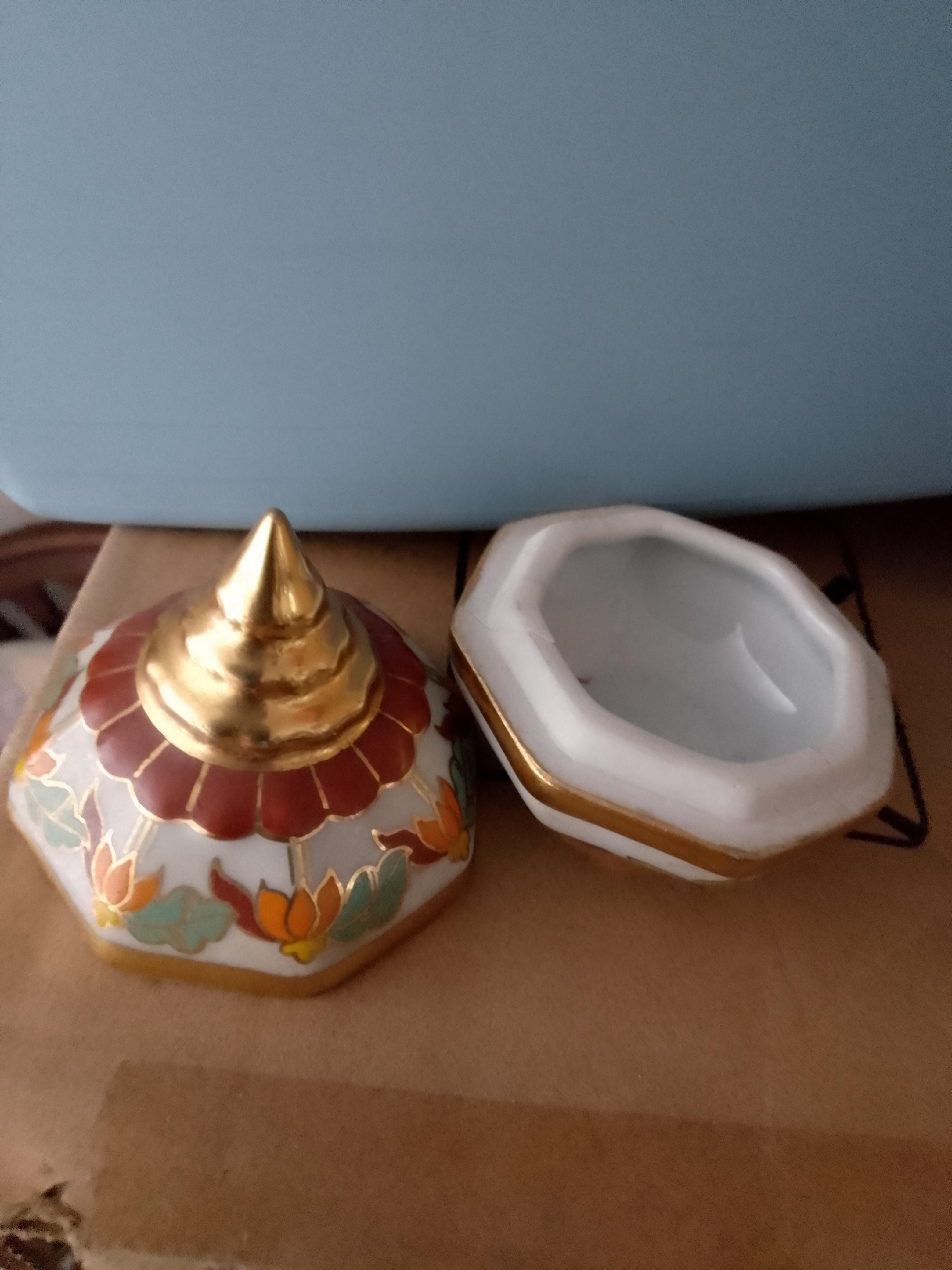 troc de troc porcelaine de thaïlande image 1