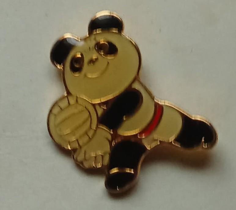 troc de troc pin's panda image 0