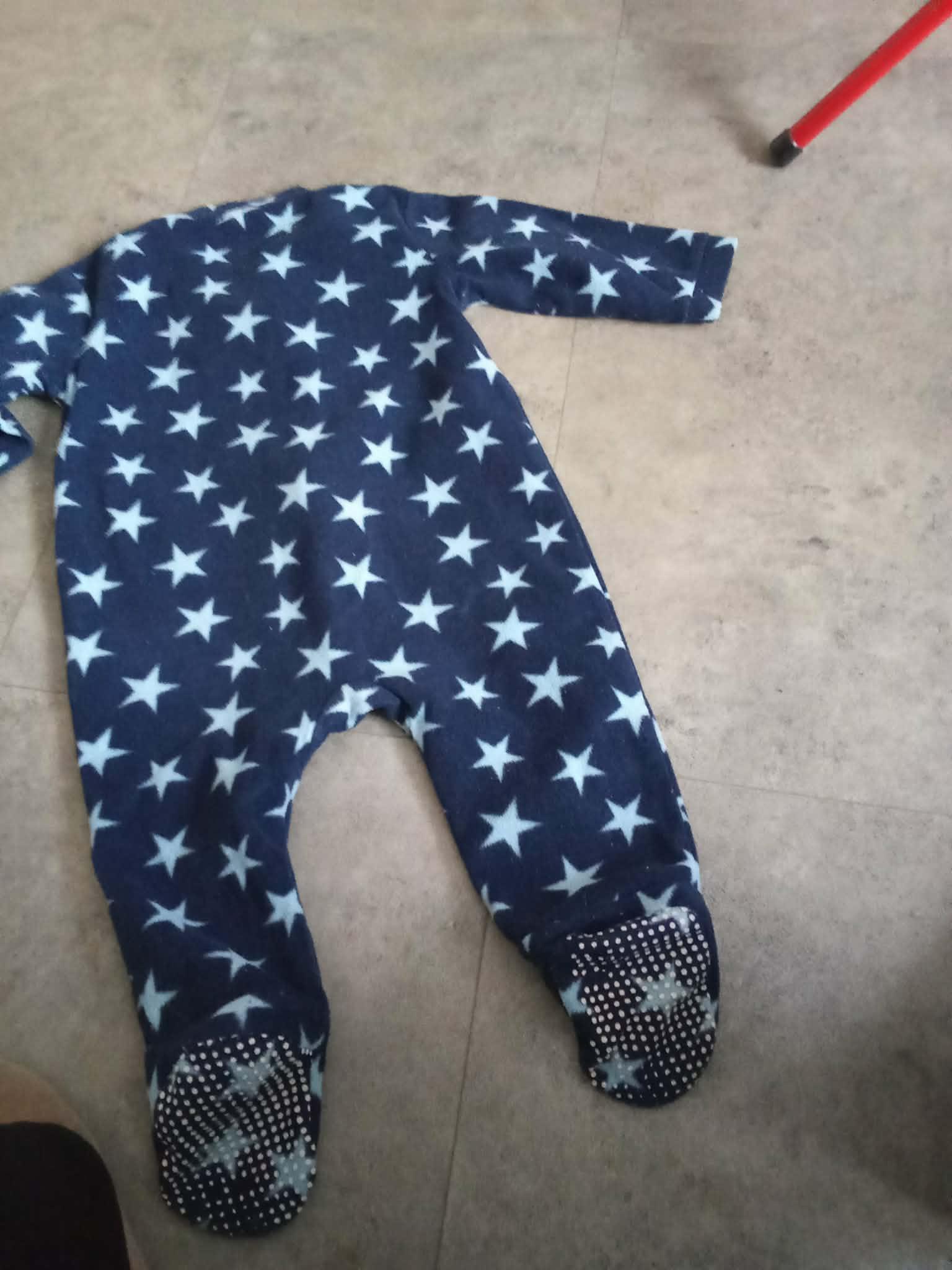 troc de troc pyjama polaire ou sur pyjama 1 an bleu avec dessin etoile image 1