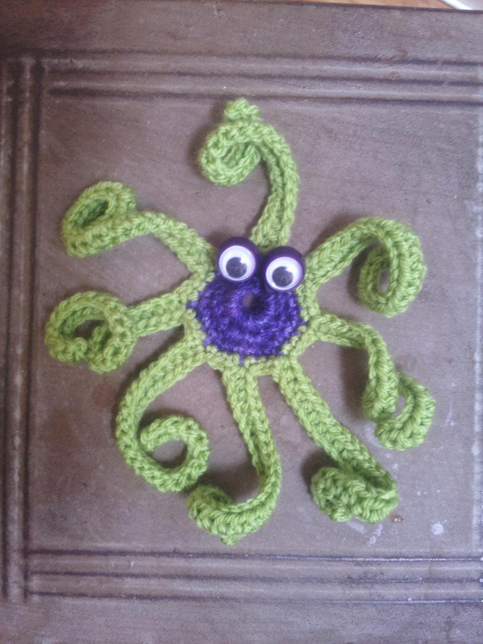 troc de troc petite pieuvre au crochet faite main #11 image 0