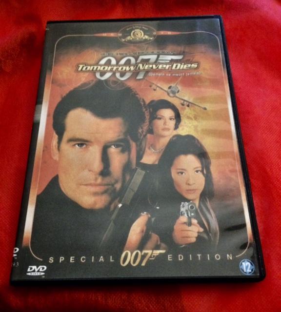 troc de troc dvd film 007 tomorrow never dies - pierce brosnan image 0