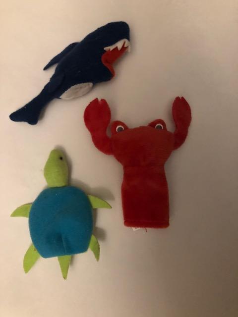 troc de troc lot de 3 marionnettes à doigt image 0