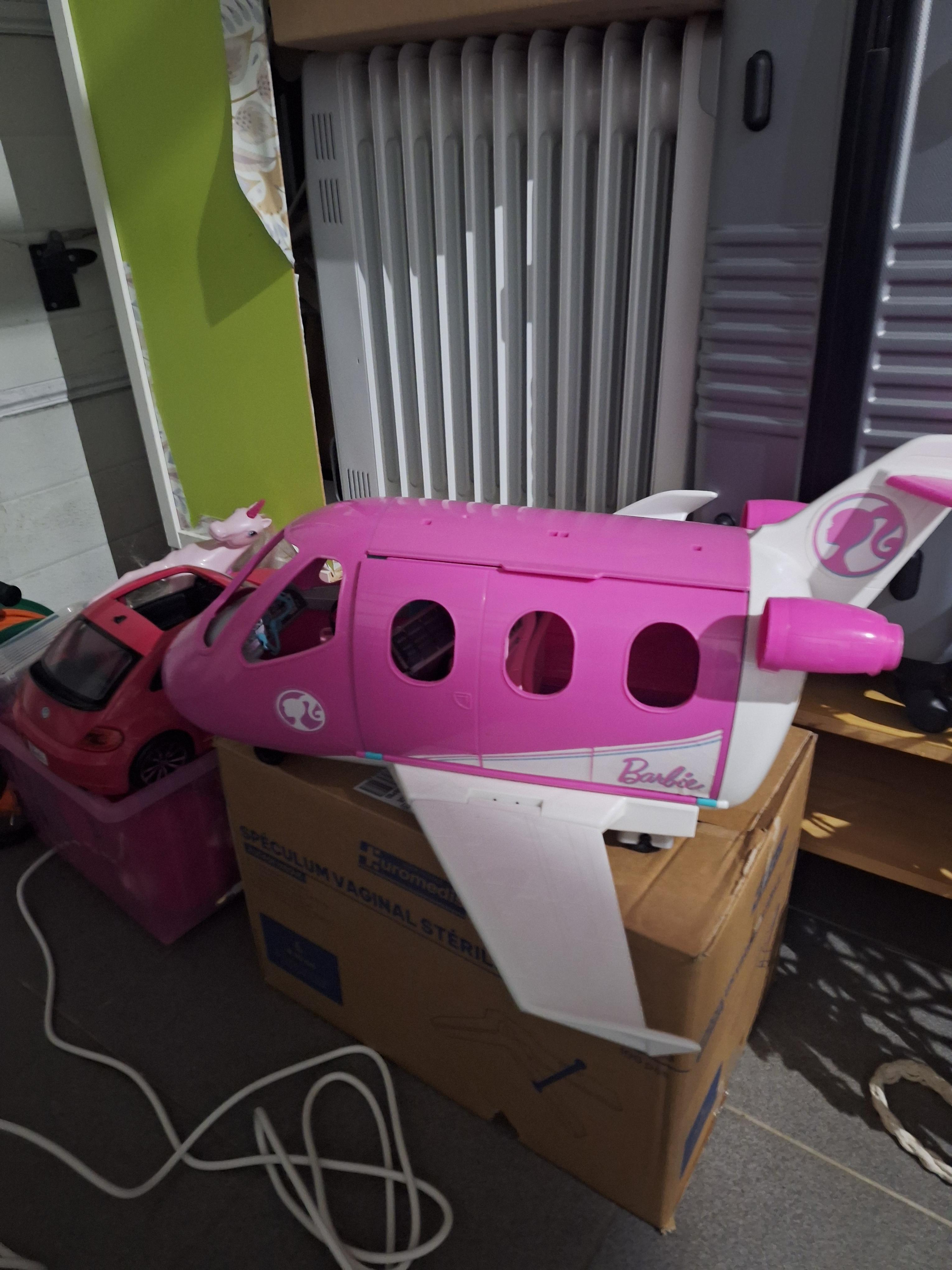 troc de troc avion barbie image 0