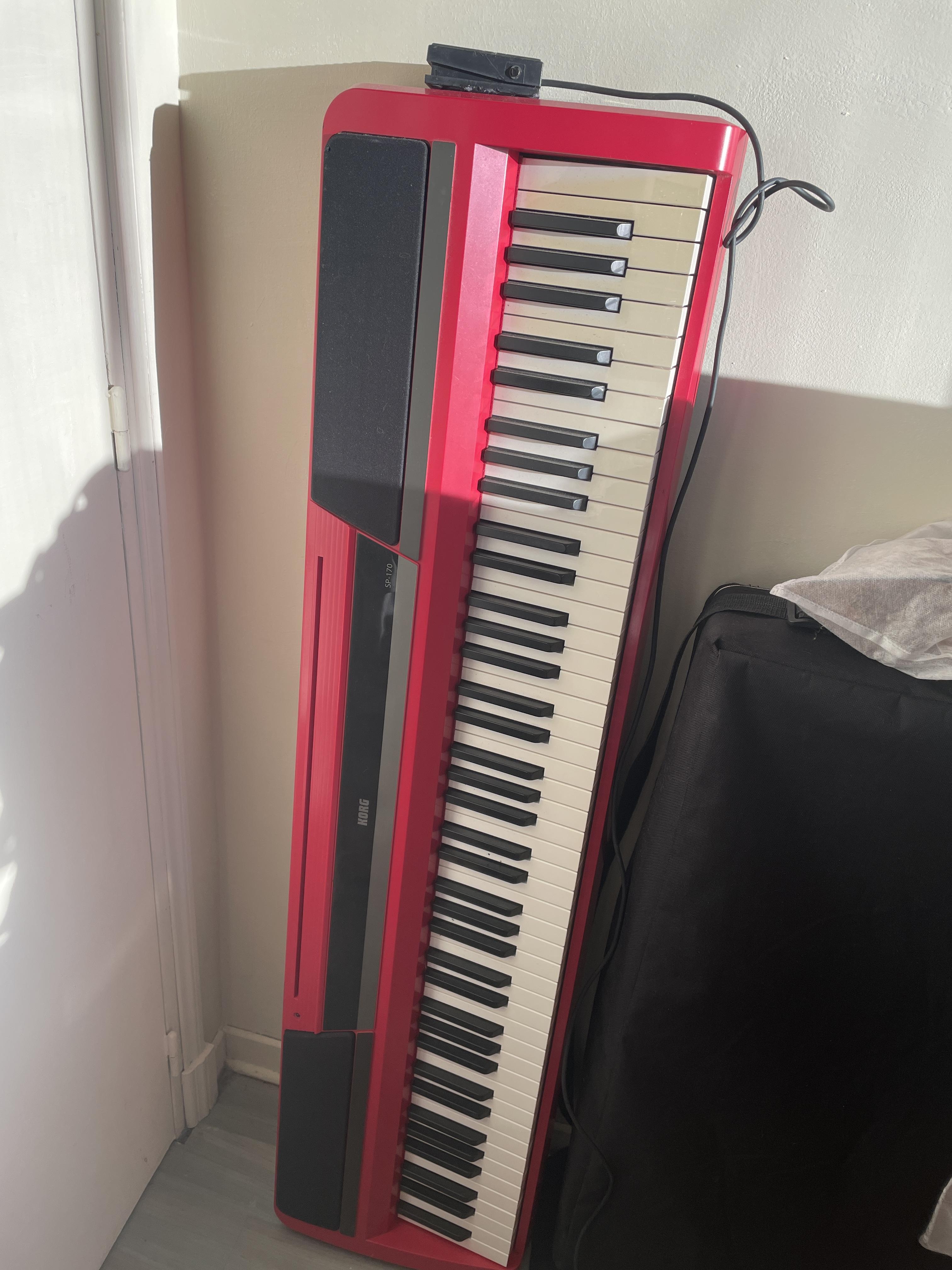 troc de troc truc ce piano korg détails en description image 0