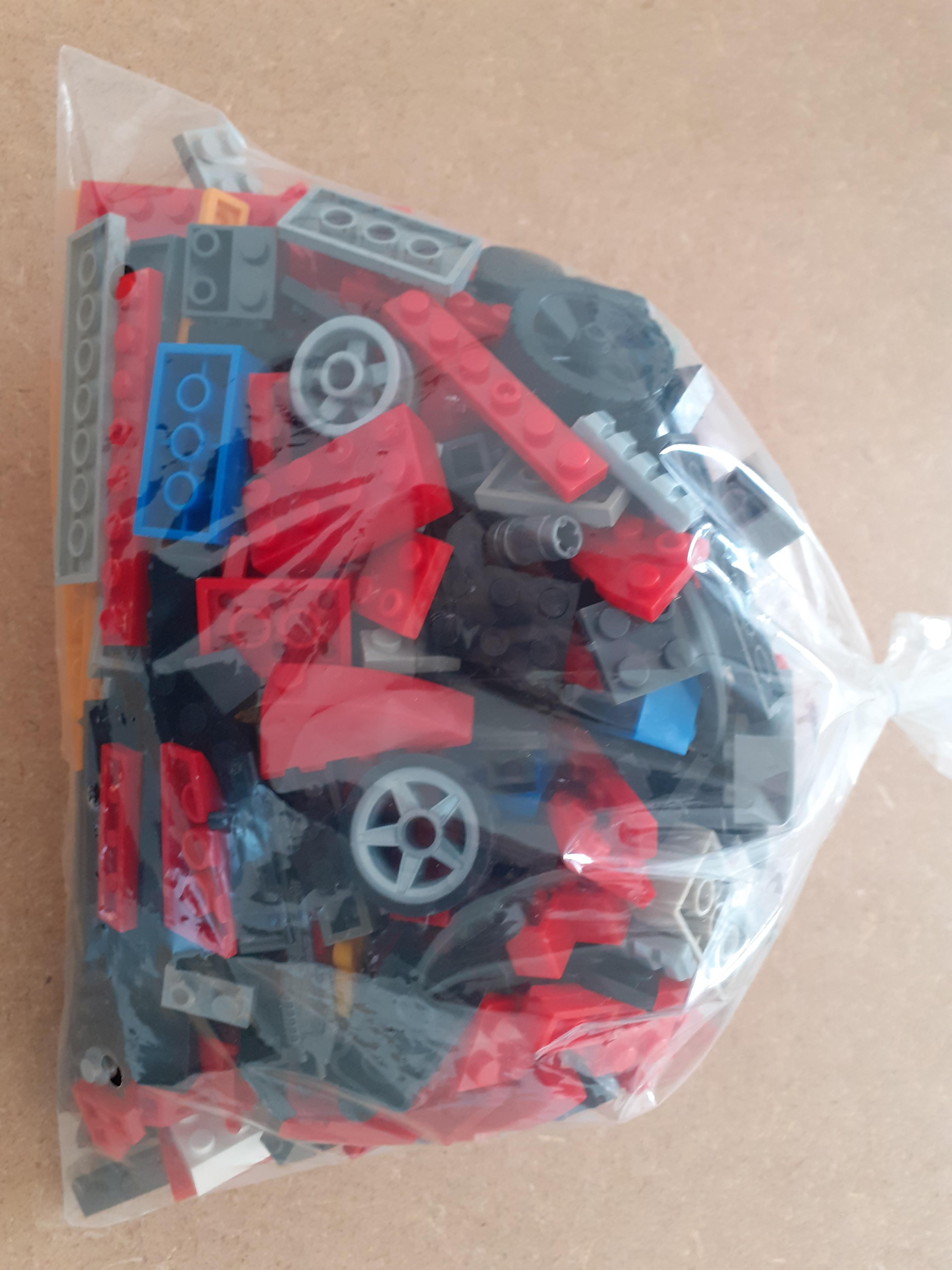 troc de troc 440g de faux légos image 1