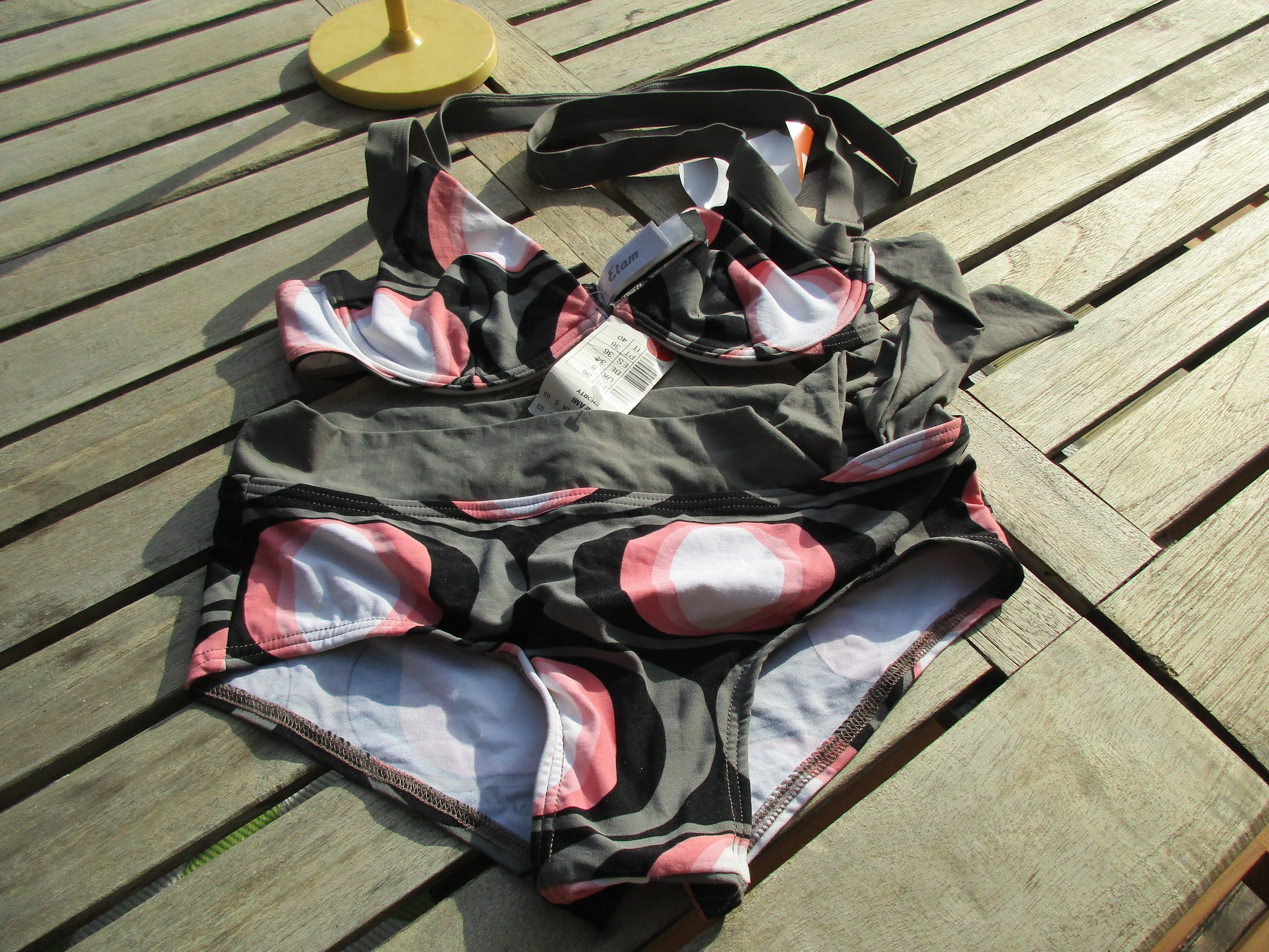 troc de troc maillot de bain neuf étam 2 piéces t36 image 0