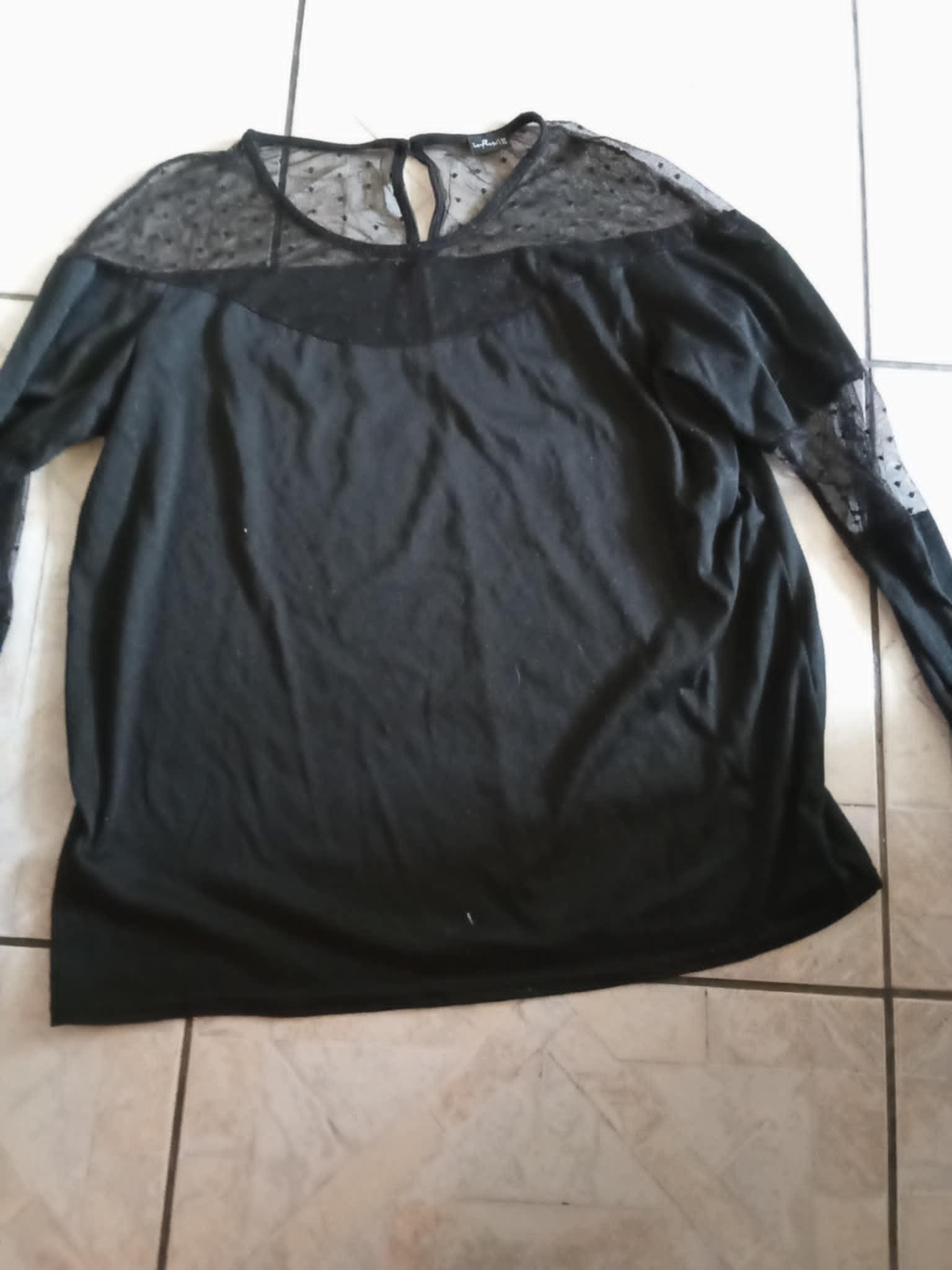 troc de troc tunique noir taille 46/48  marque influx   haut dentelle image 0
