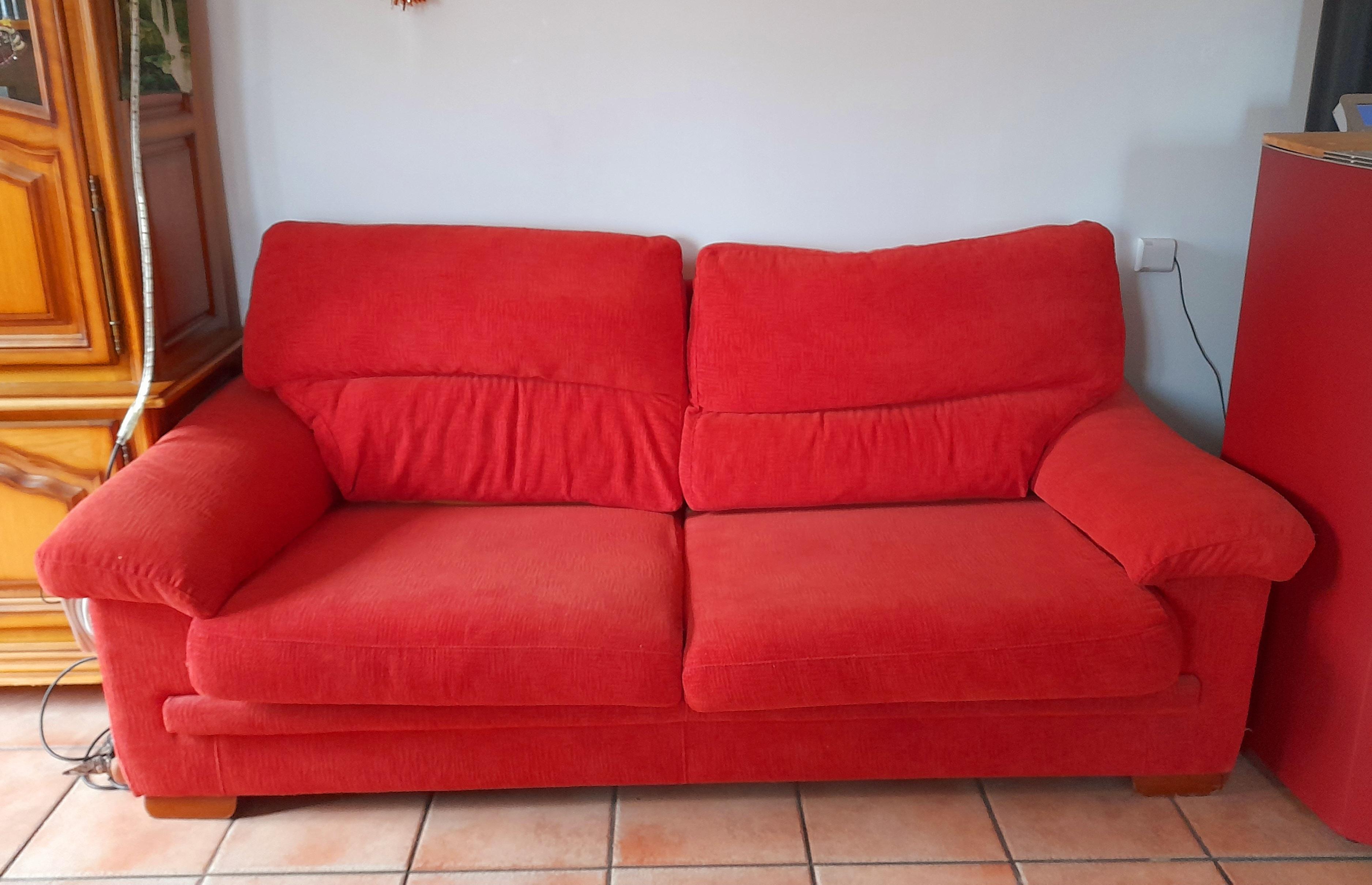 troc de troc don canapé rouge image 0
