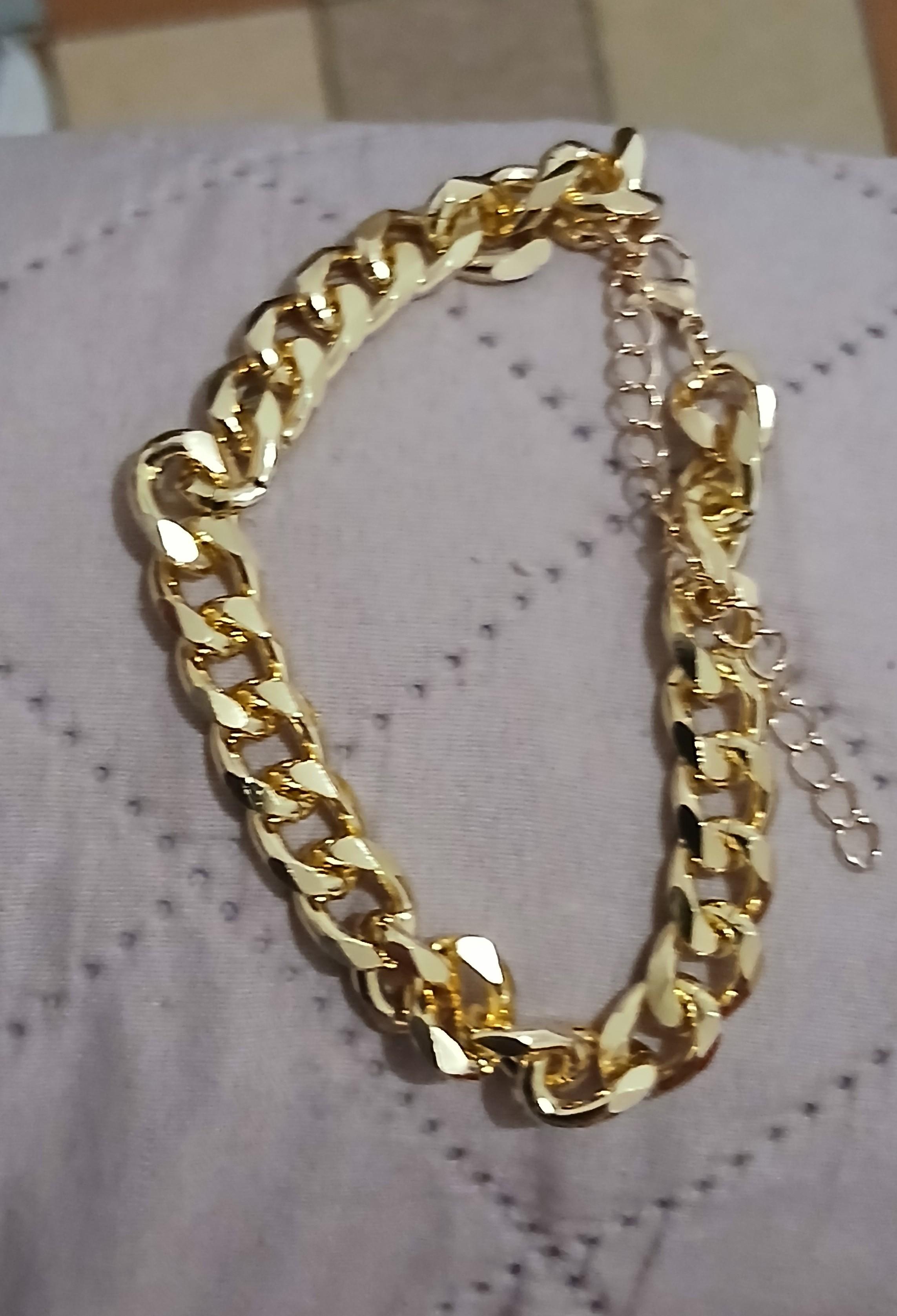 troc de troc reserver troqueuse  bracelet femme image 0