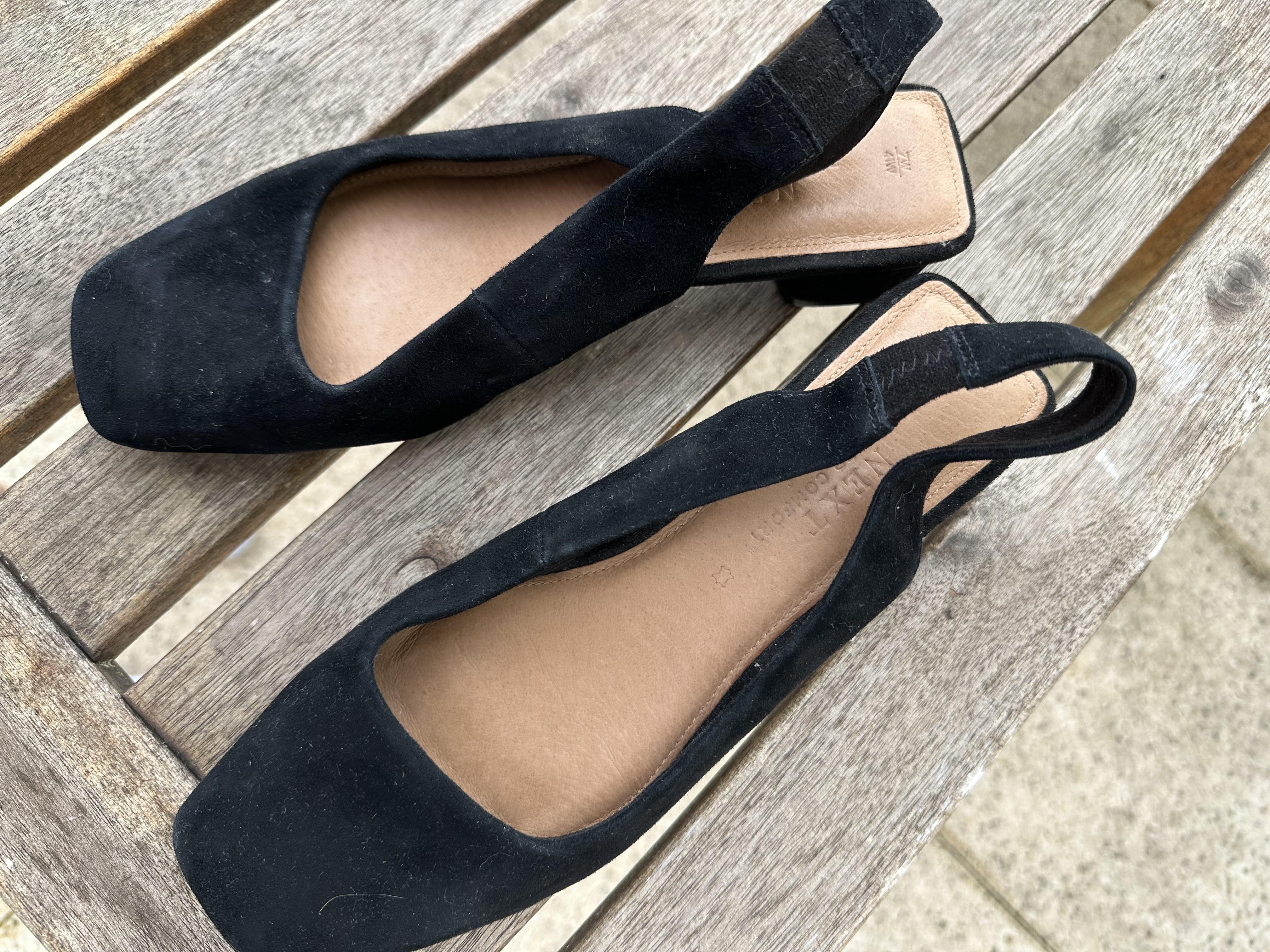 troc de troc don chaussures contre meuble image 0