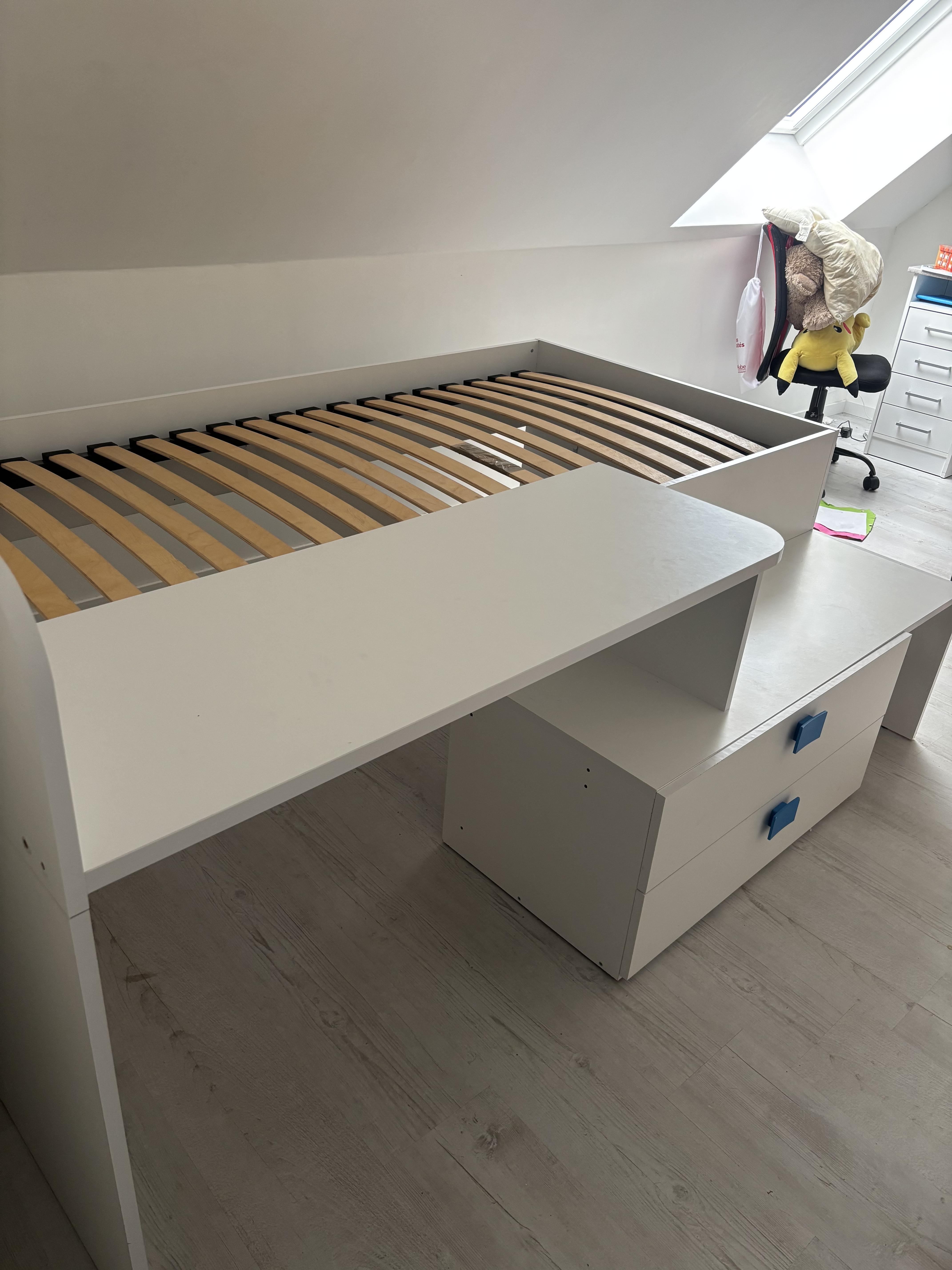 troc de troc lit avec bureau image 0