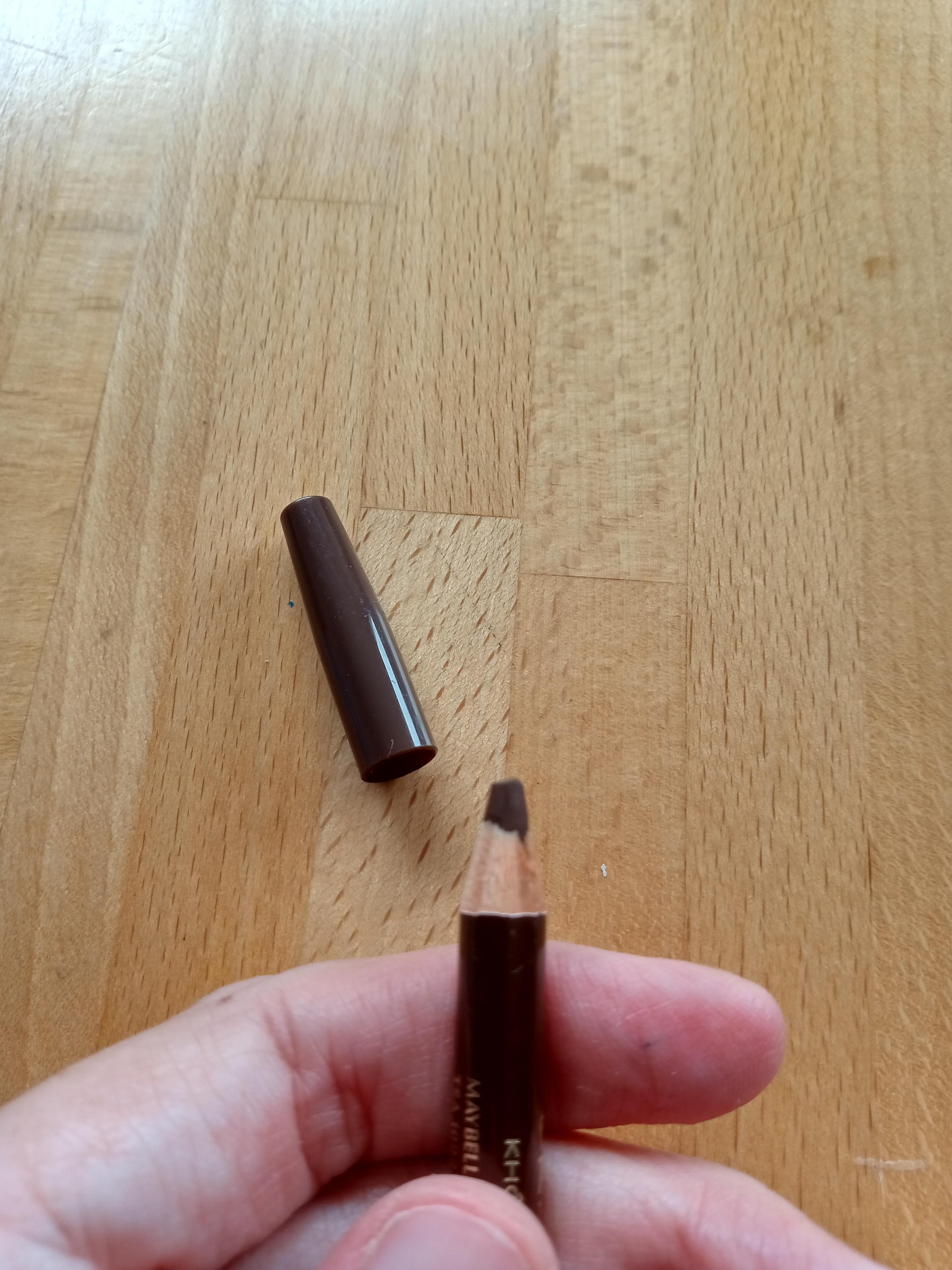 troc de troc crayon oriental khol brun ebène maybelline image 2