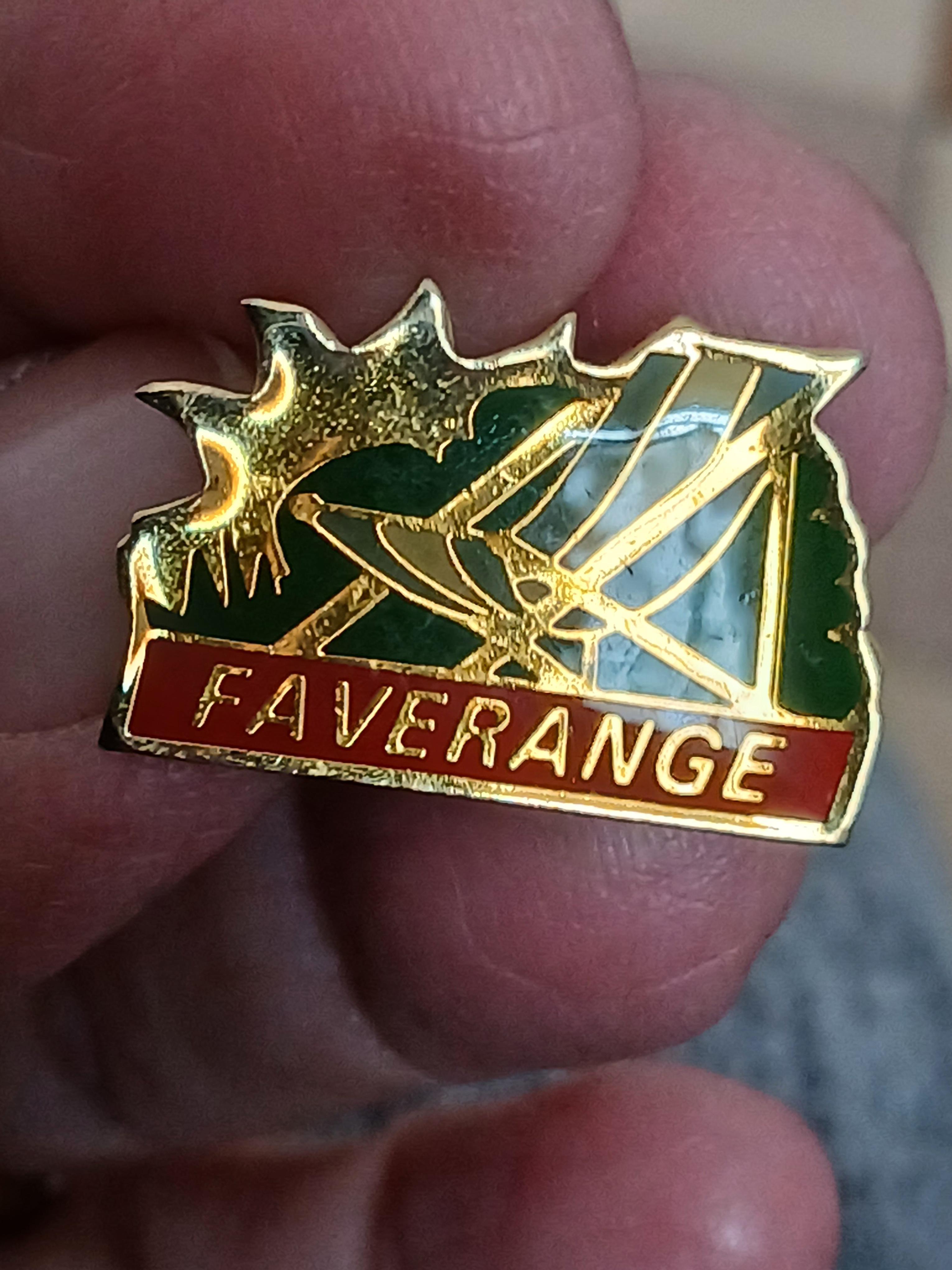 troc de troc un pins image 0