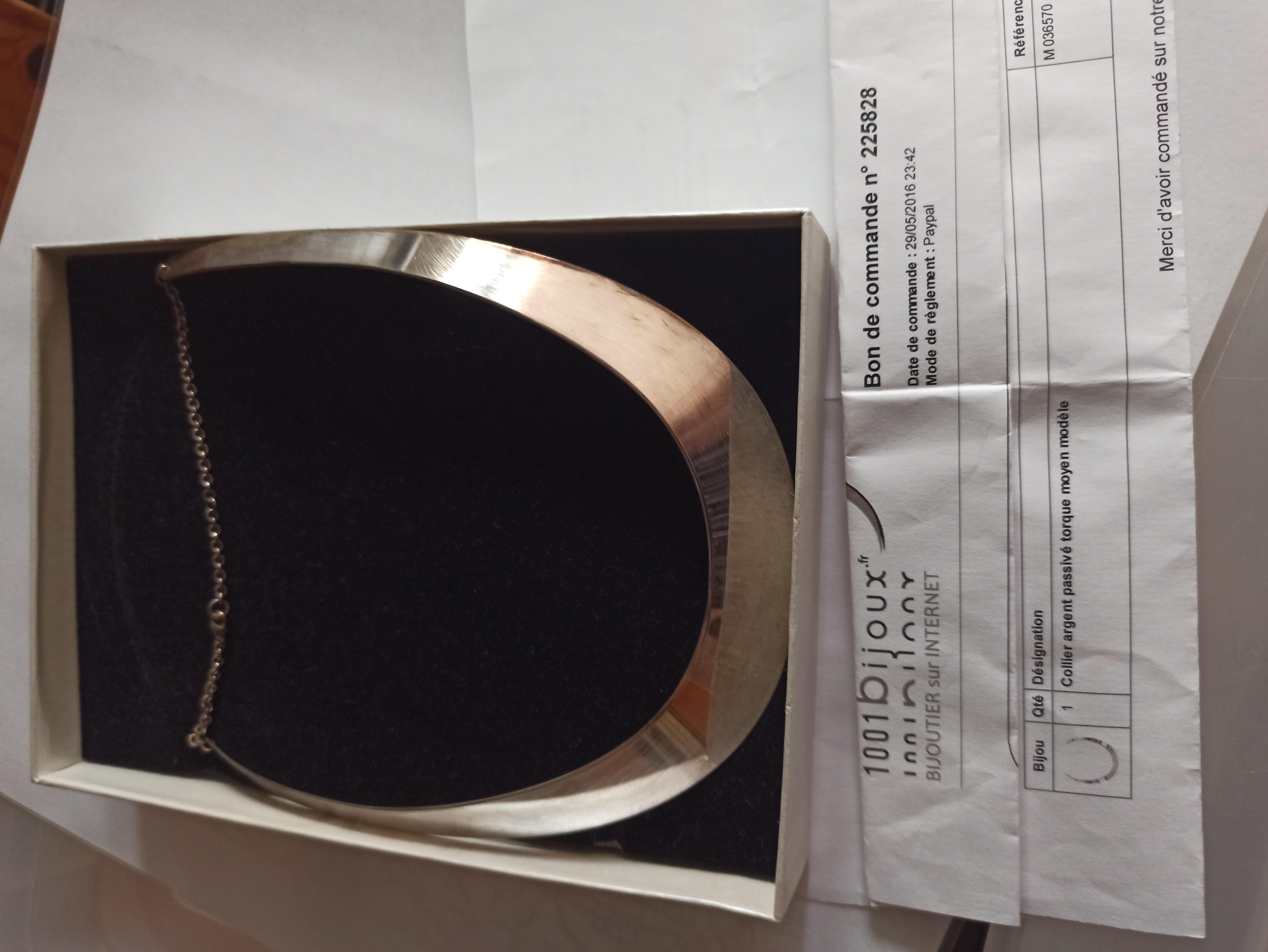 troc de troc collier en argent image 0