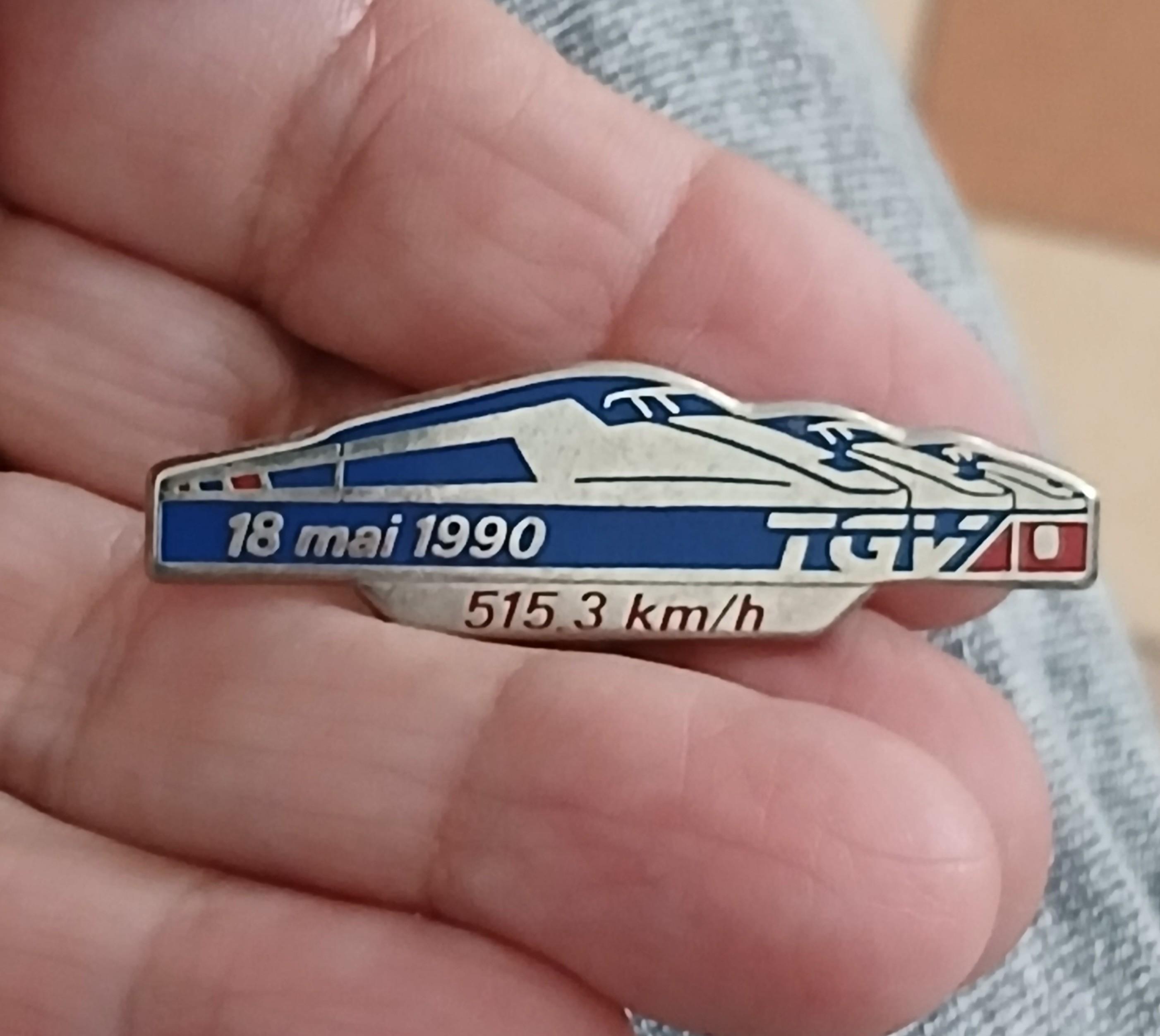 troc de troc reserver fidji  un pins image 0
