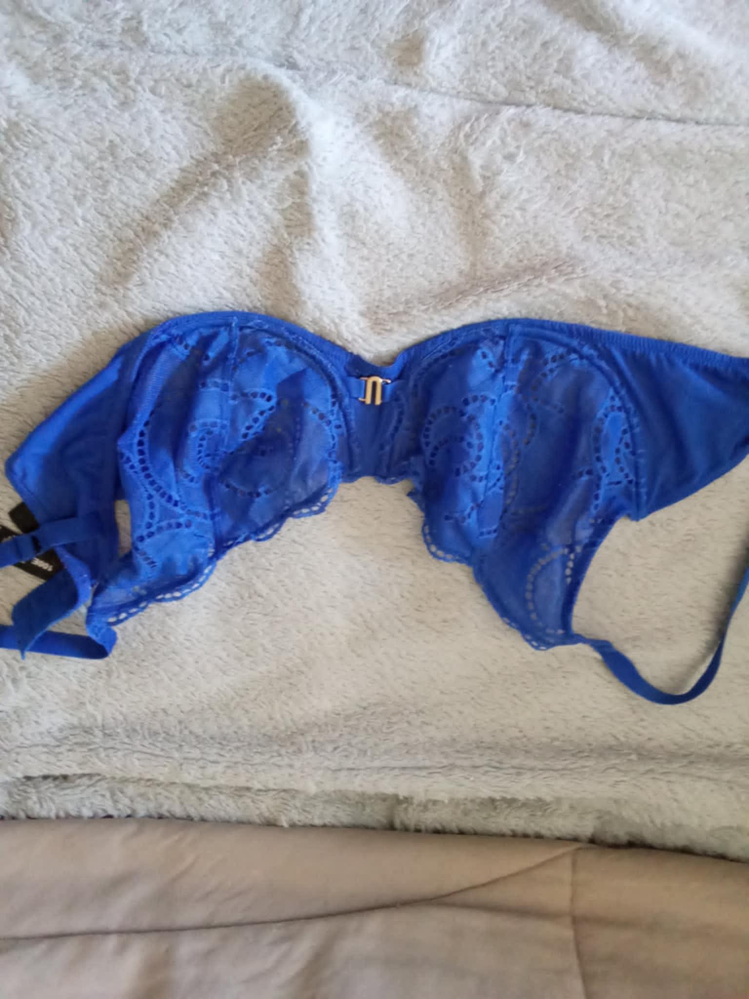 troc de troc reserve   soutien gorge bleu  taille100  e marque darjeeling comme neuf image 1