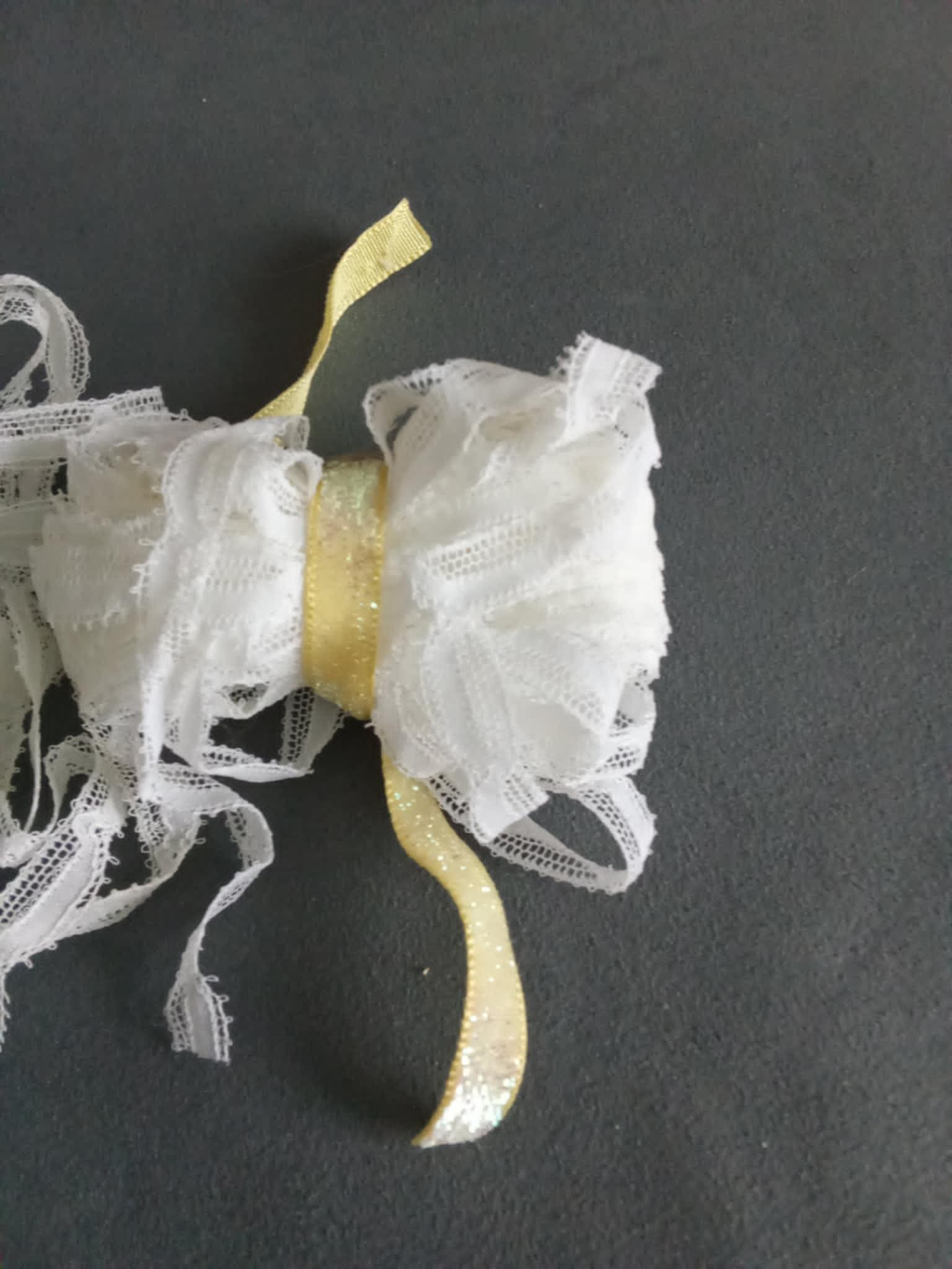 troc de troc reserve dentelle pour sissi  5 noisettes image 1